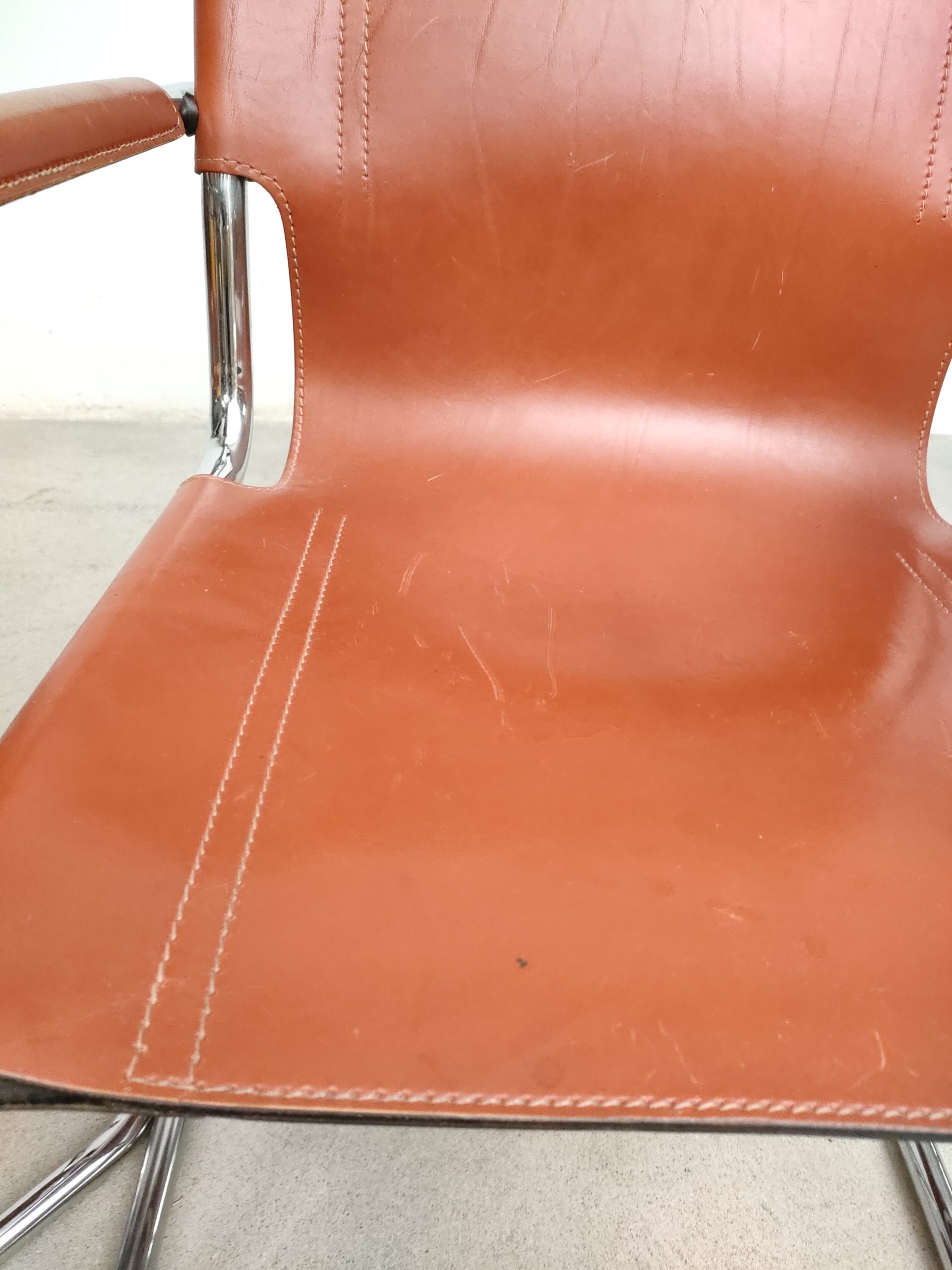 Paire de chaises Matteo Grassi – Image 12