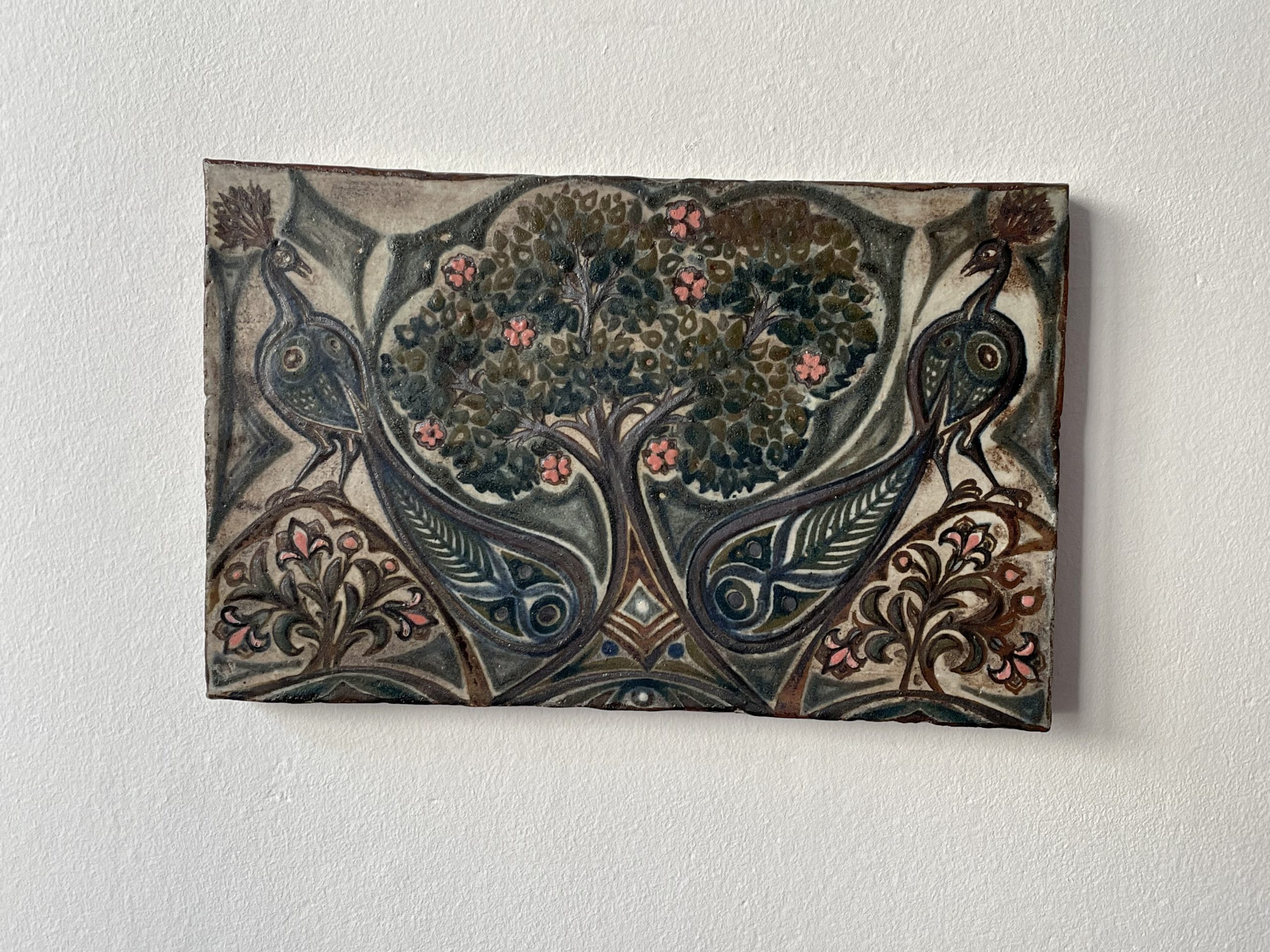 Plaque en céramique orientale – Image 2