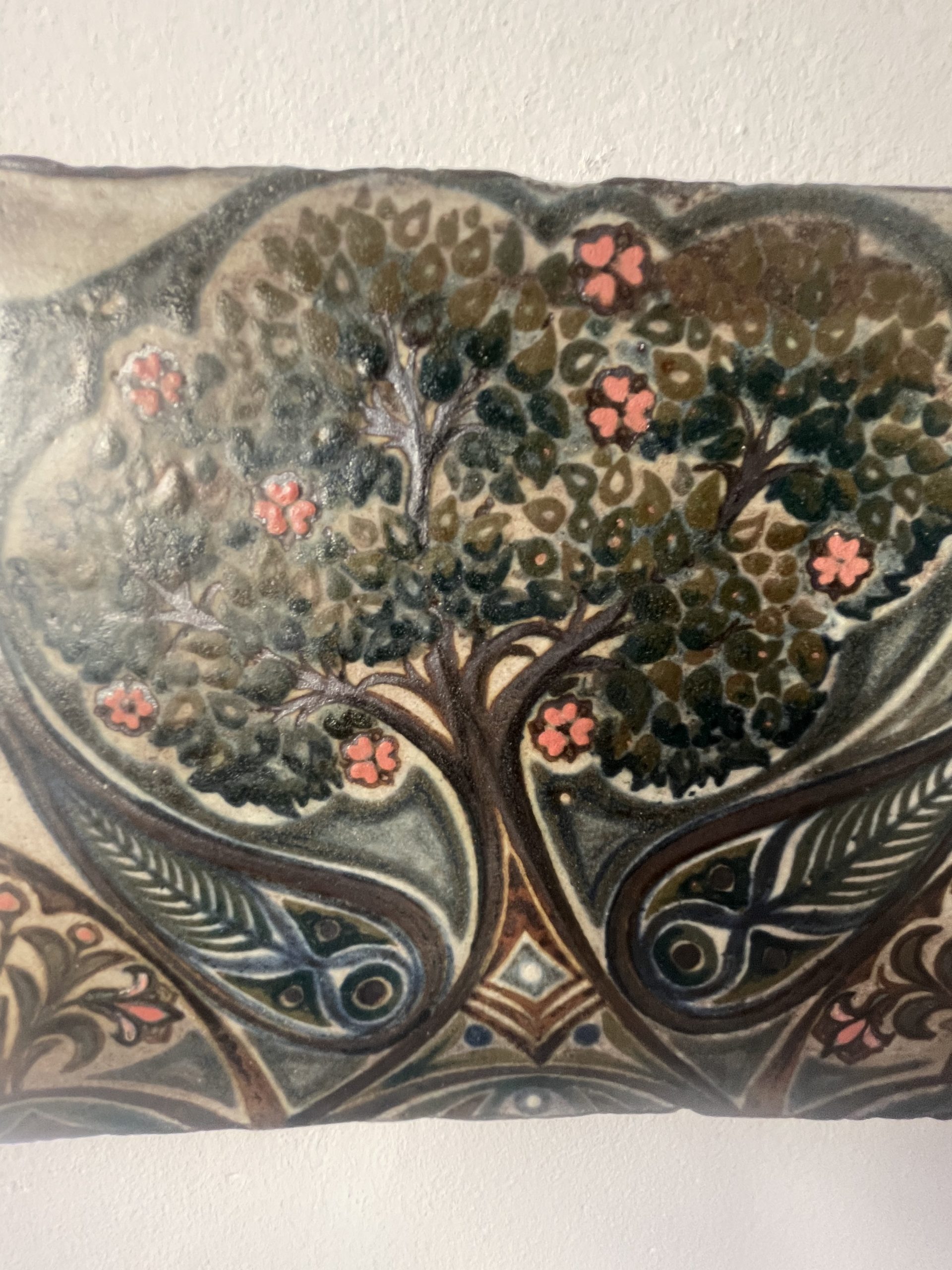 Plaque en céramique orientale – Image 6