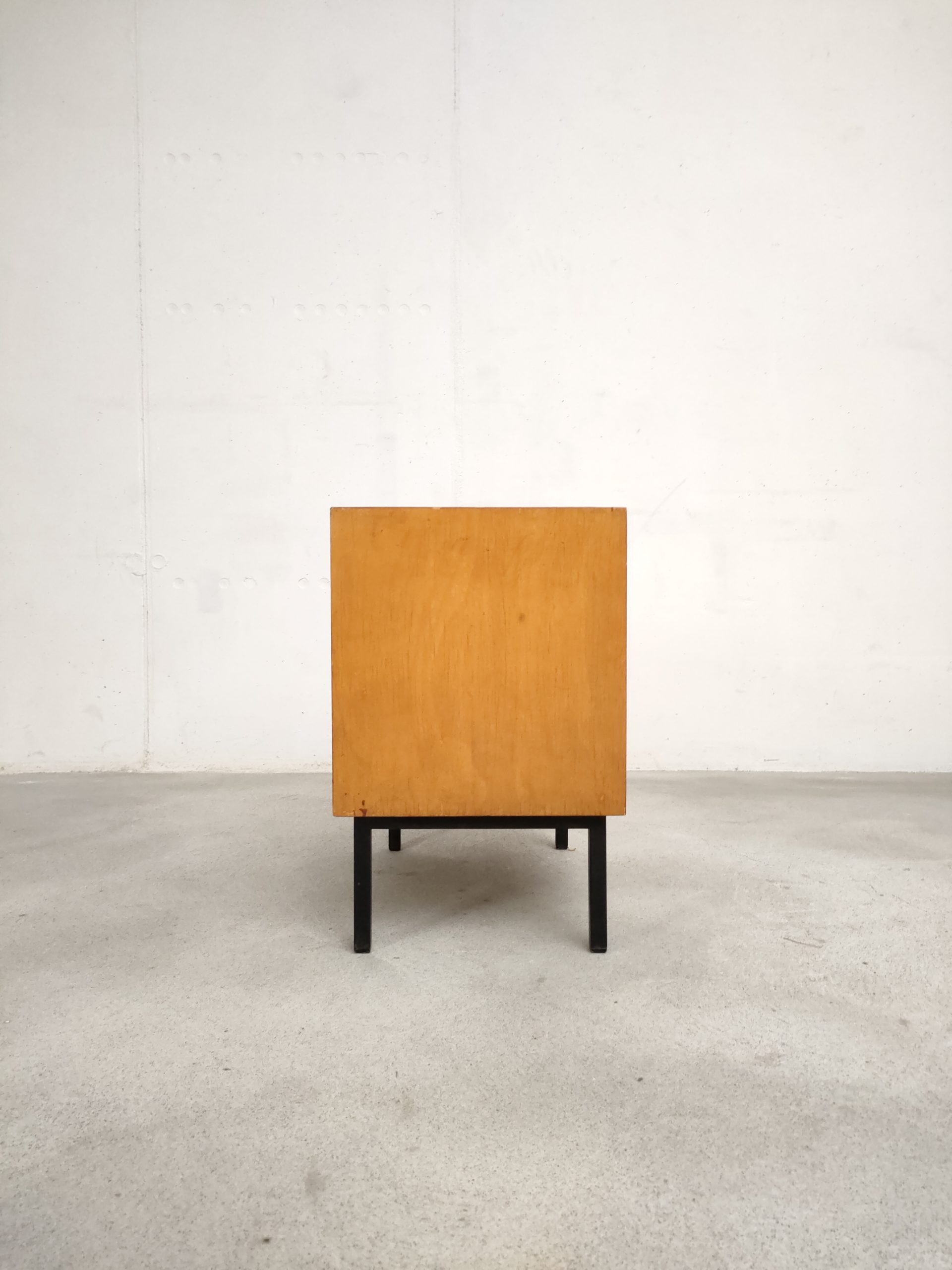 Table de nuit vintage – Image 10