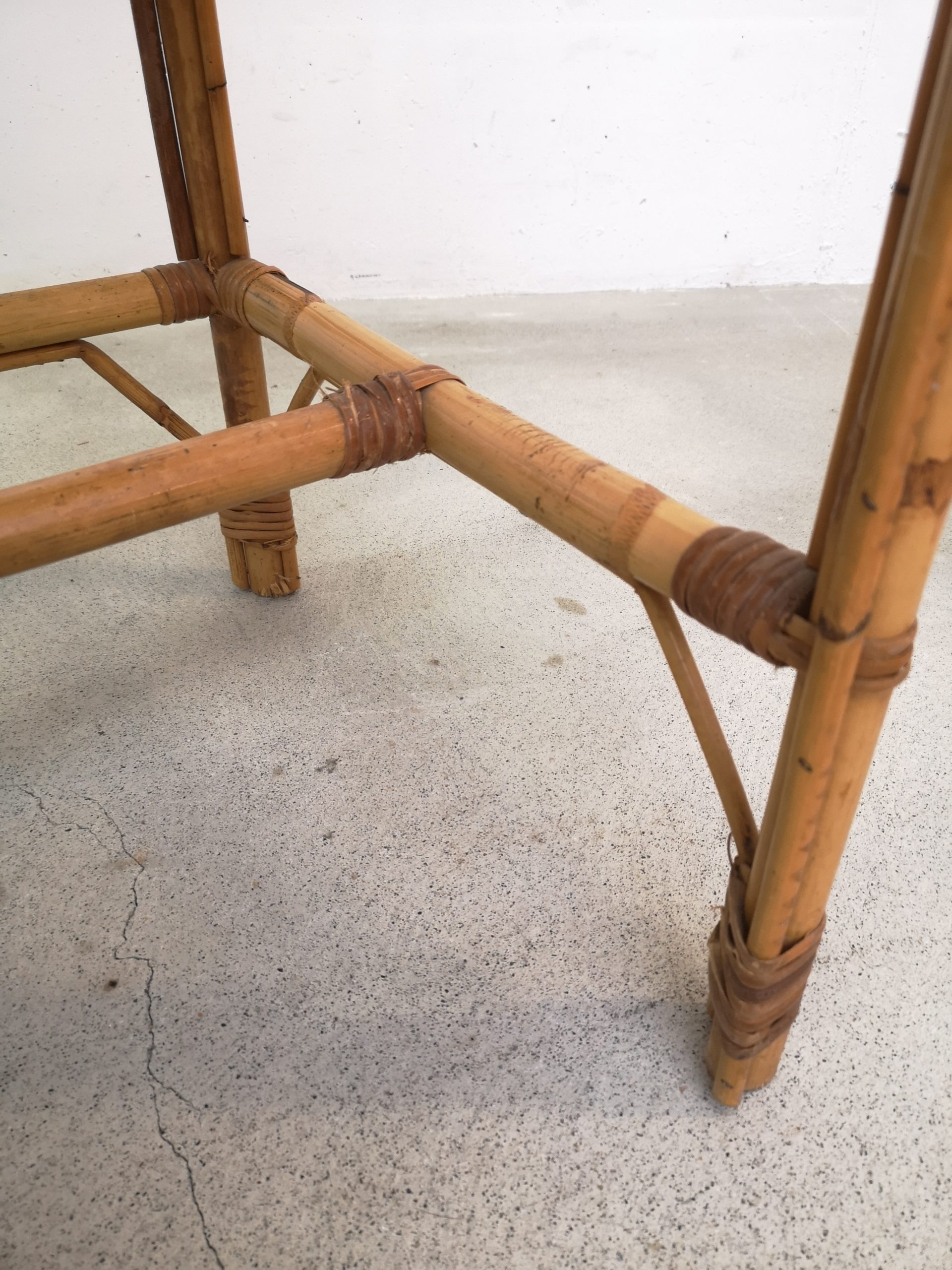 Coiffeuse en bambou et rotin – Image 12