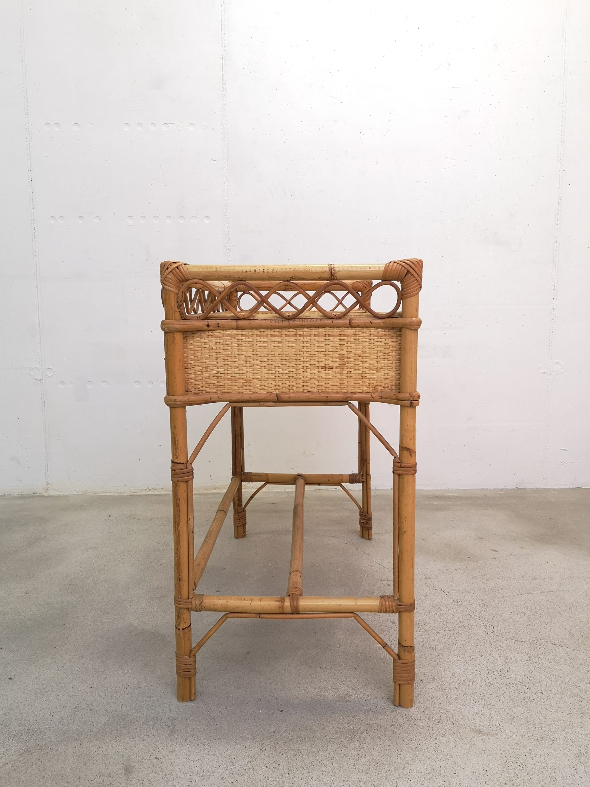 Coiffeuse en bambou et rotin – Image 16