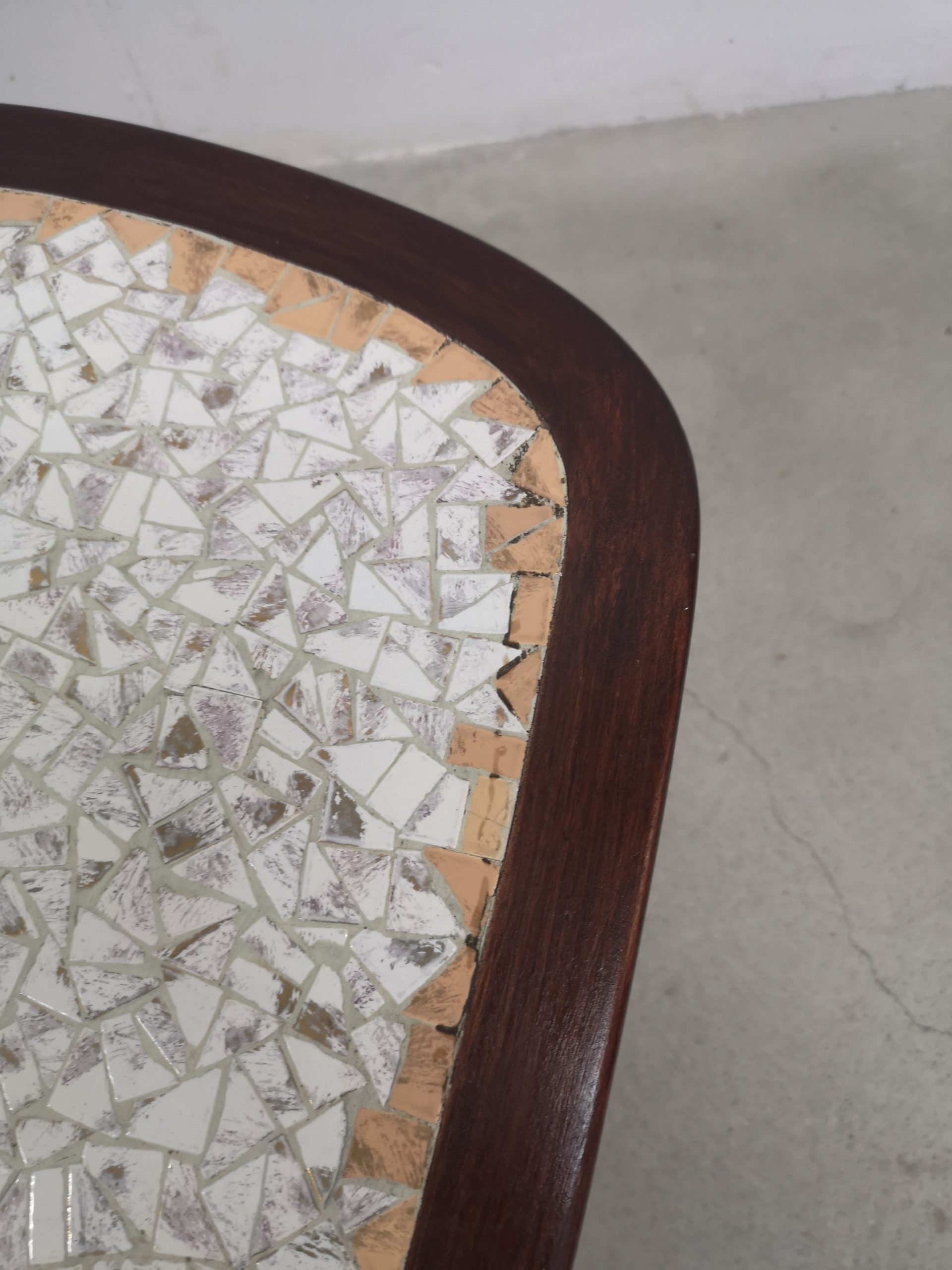 Table basse en mosaïque – Image 12
