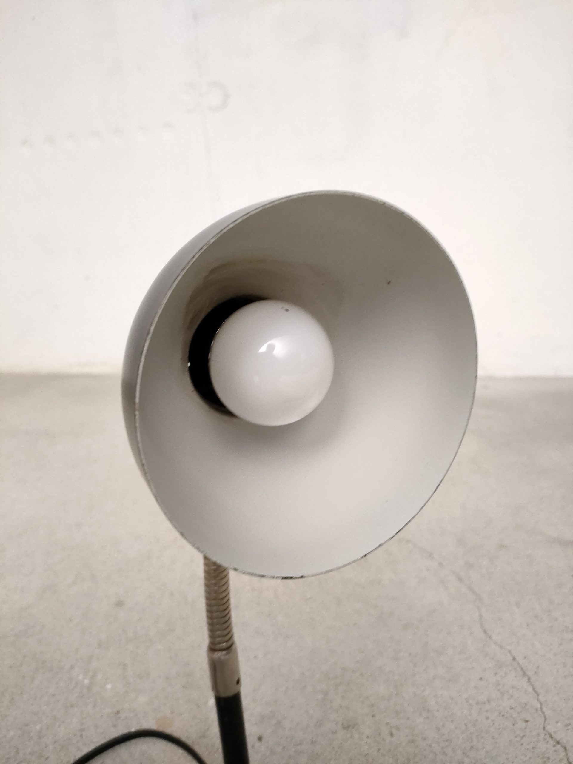 Lampe de table – Image 11