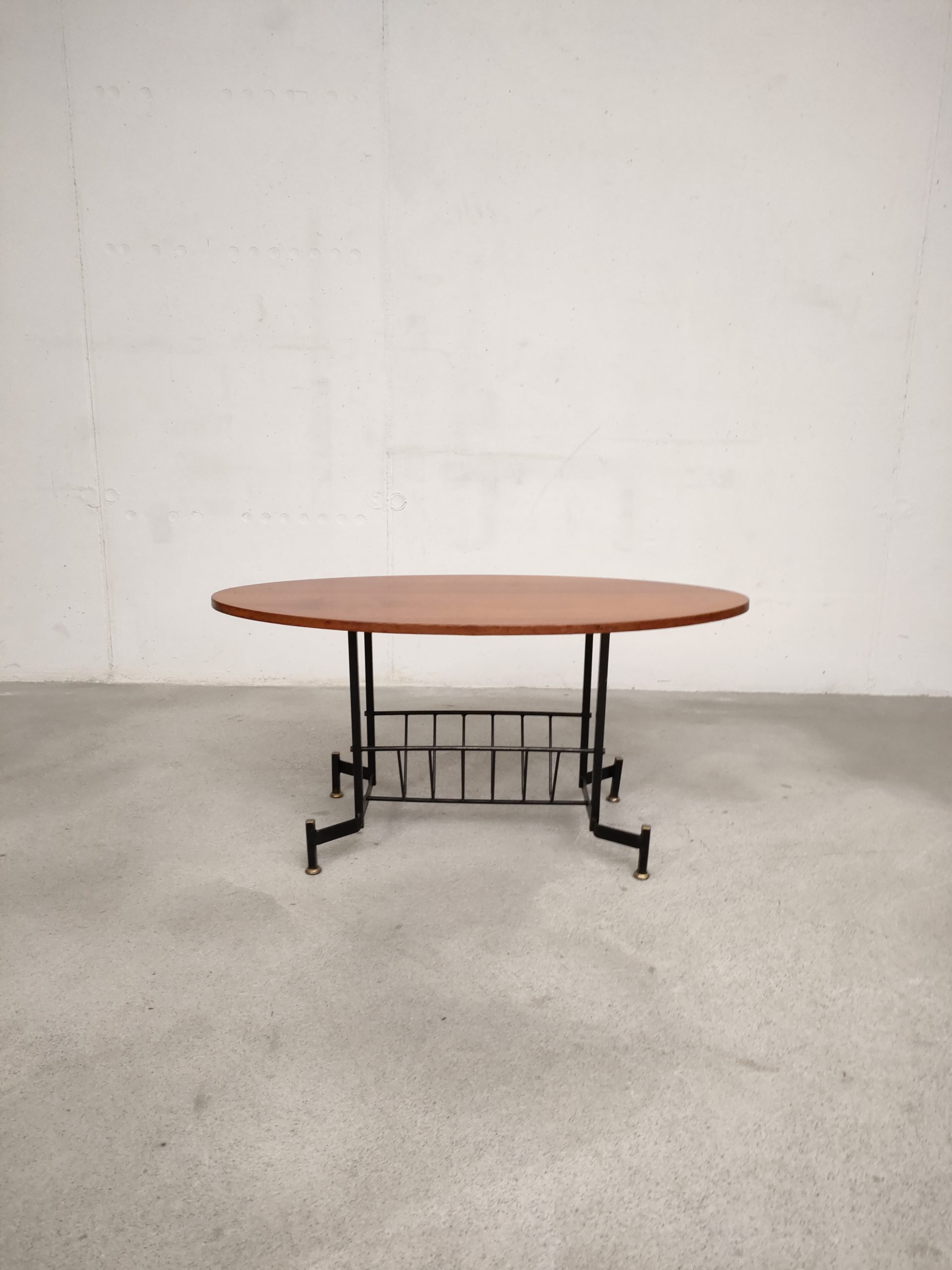 Table basse en bois et métal – Image 5