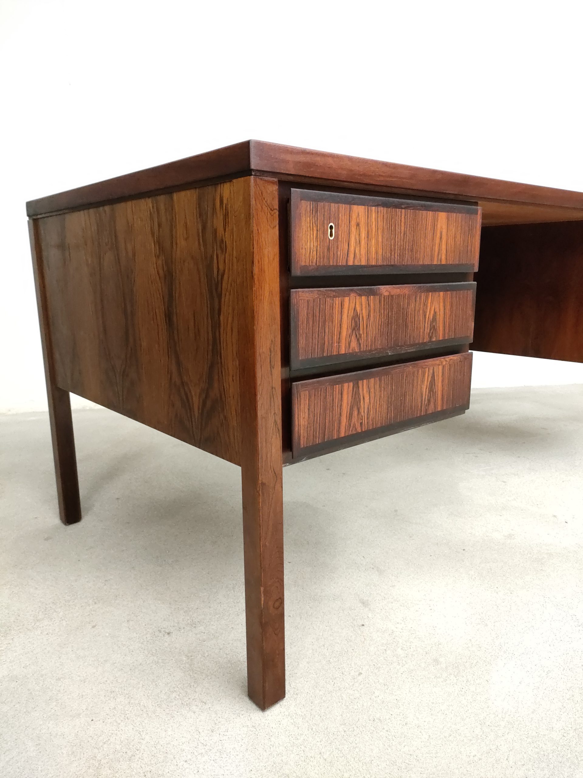 Bureau Omann Jun en palissandre – Image 12