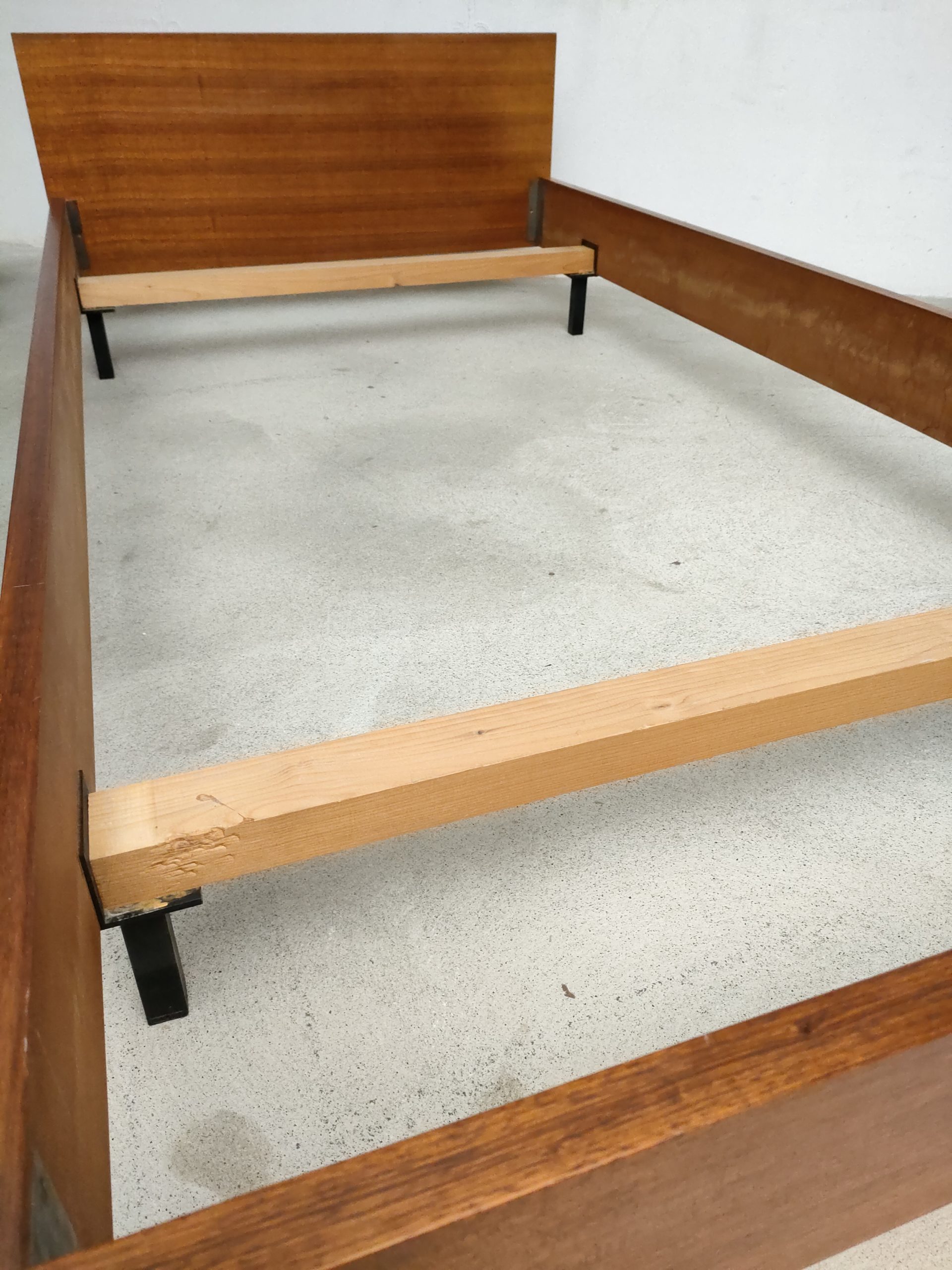 Lit double en bois – Image 15