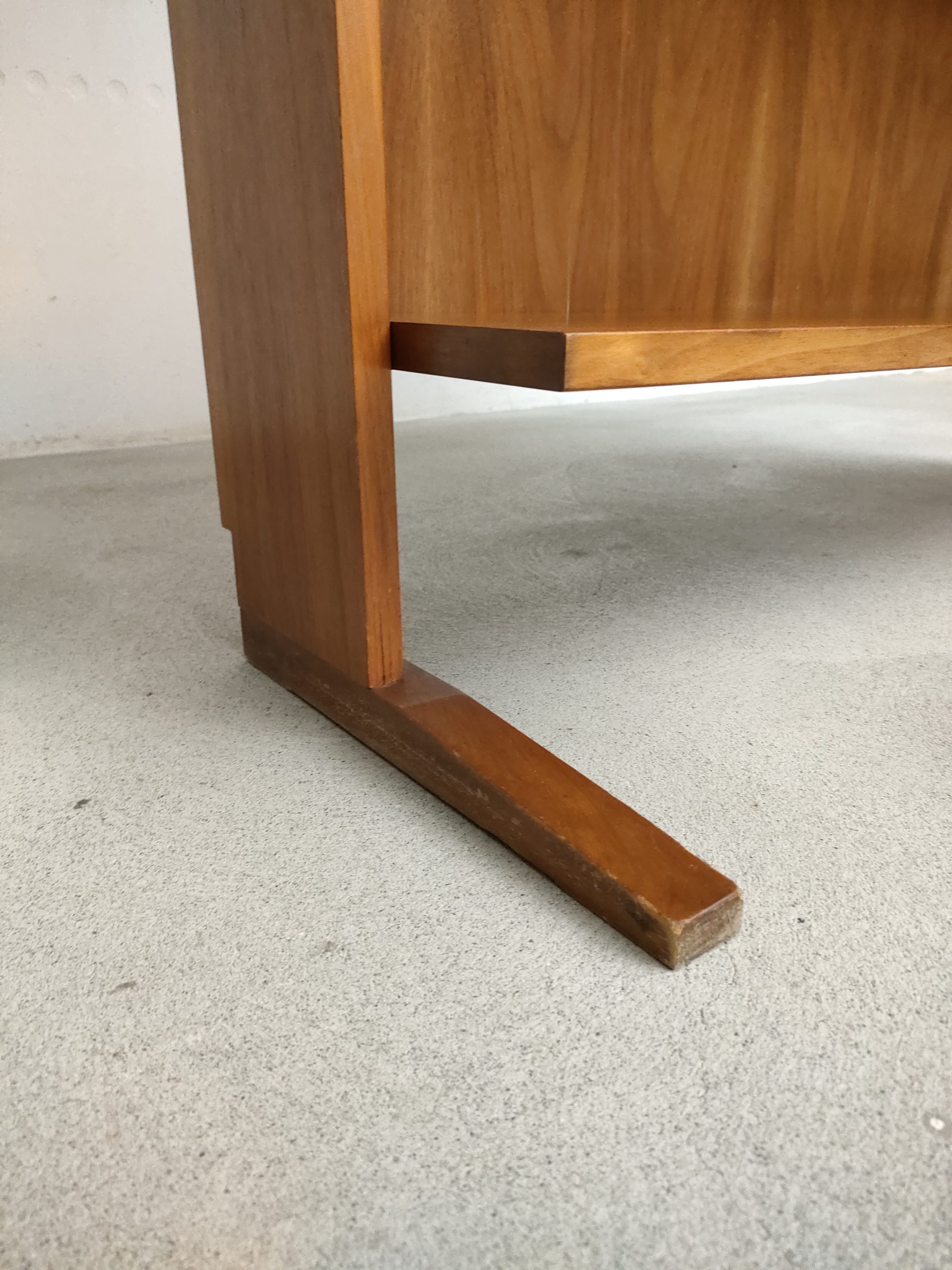 Bibliothèque étagère en bois – Image 7