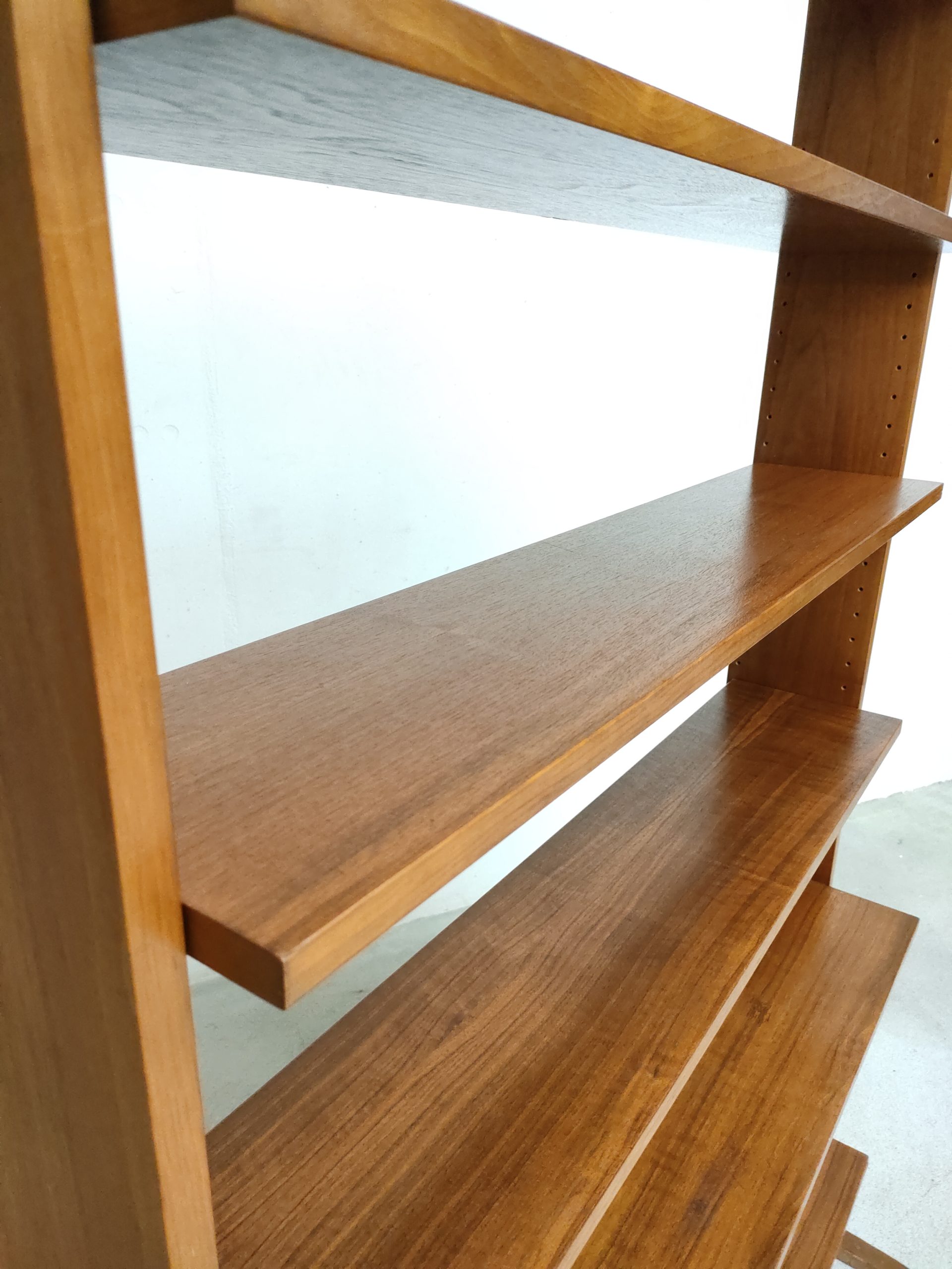 Bibliothèque étagère en bois – Image 11