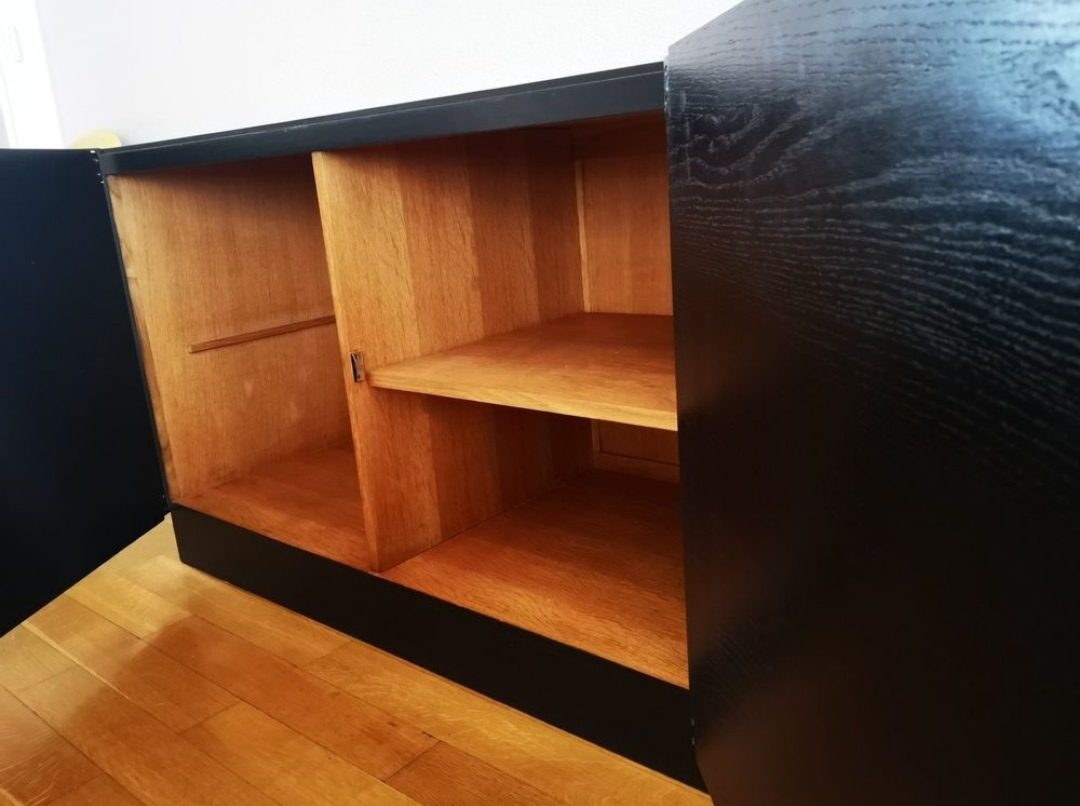 Cabinet brutaliste De Coene – Bild 6