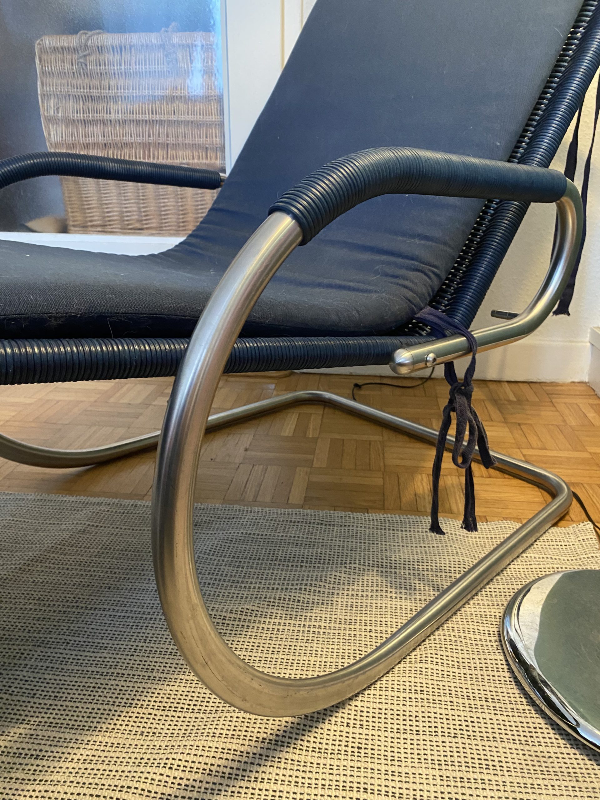 Chaise longue Mies van der Rohe – Image 4