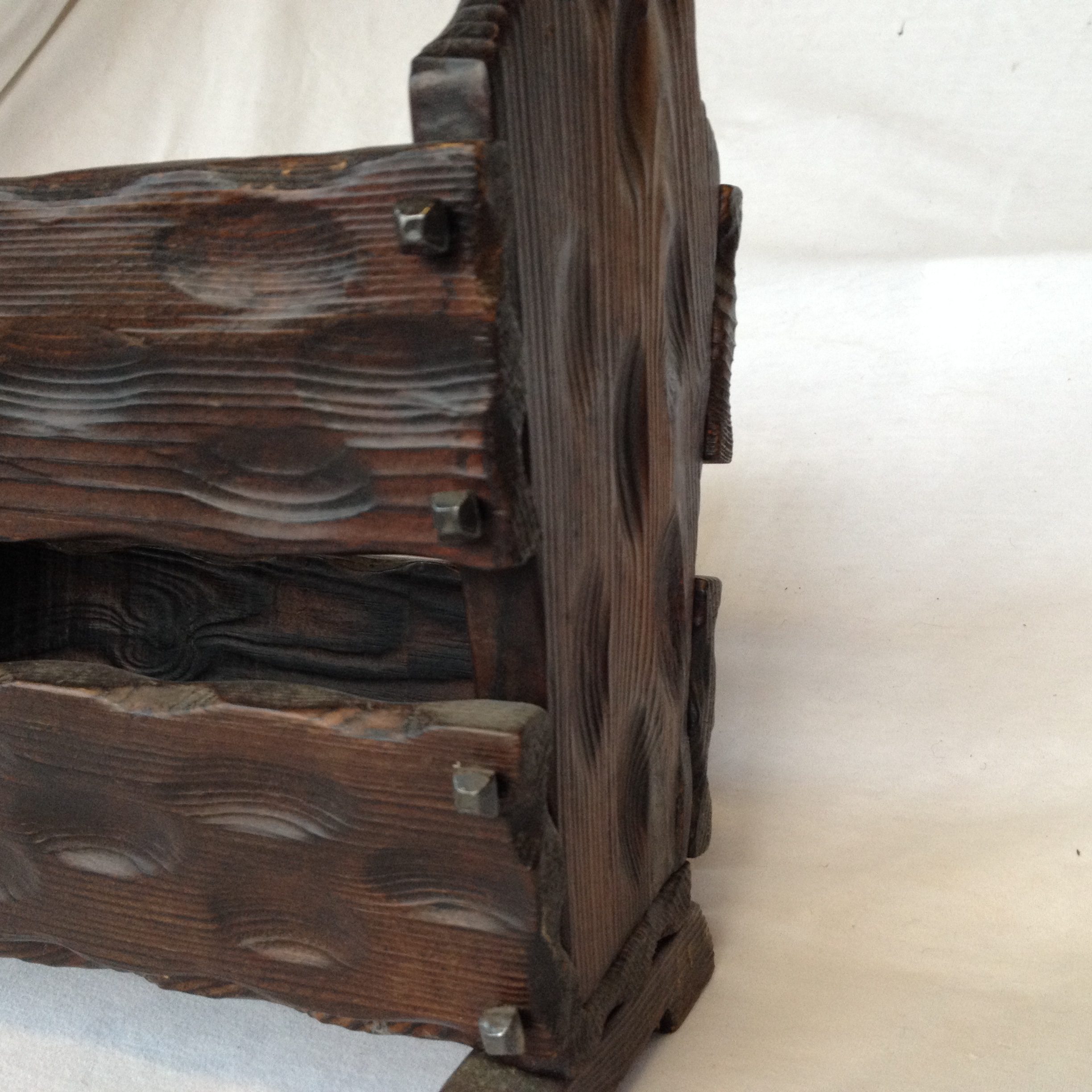 Porte-revues brutaliste – Bild 5