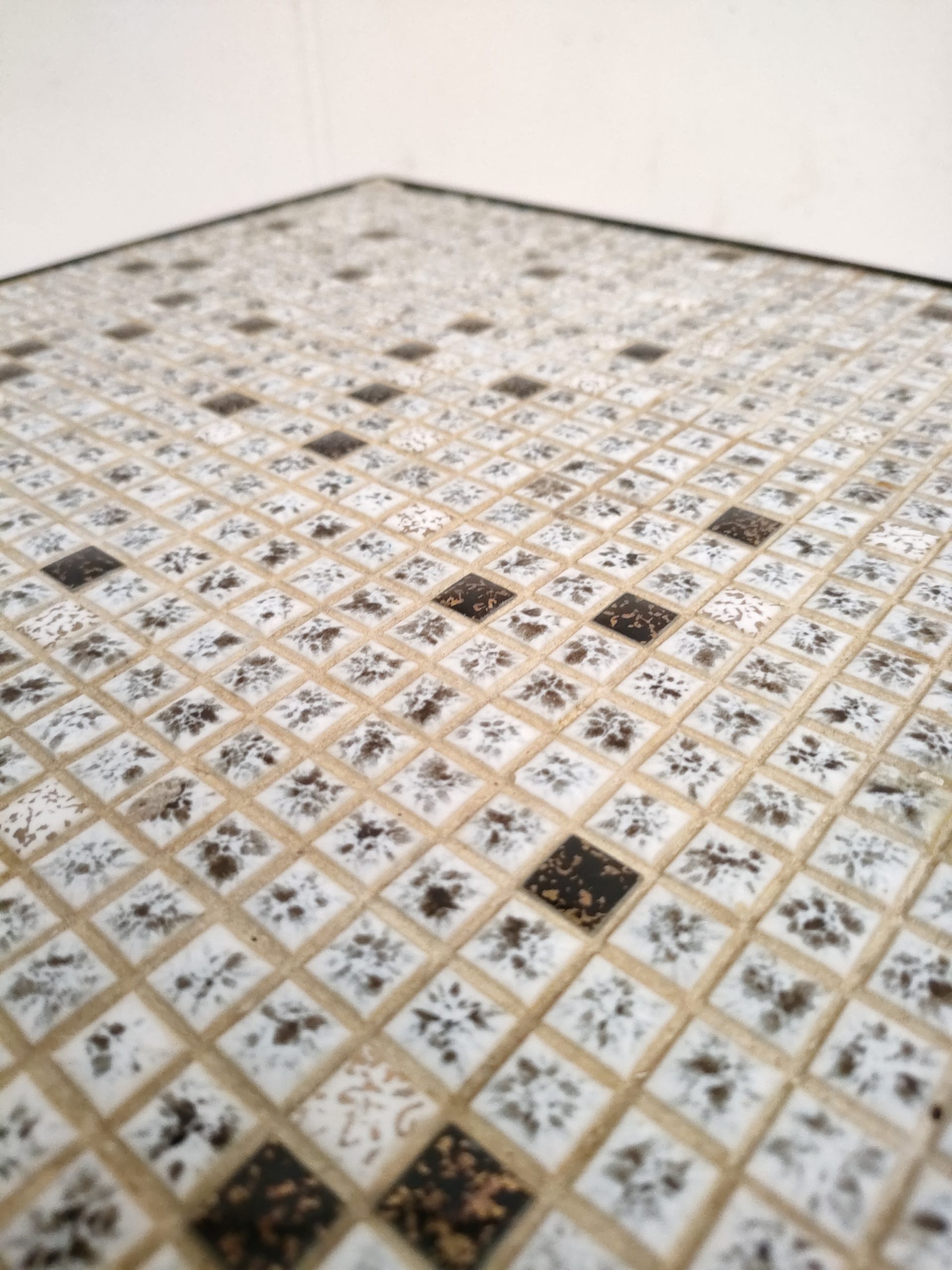 Petite table en céramique – Image 7