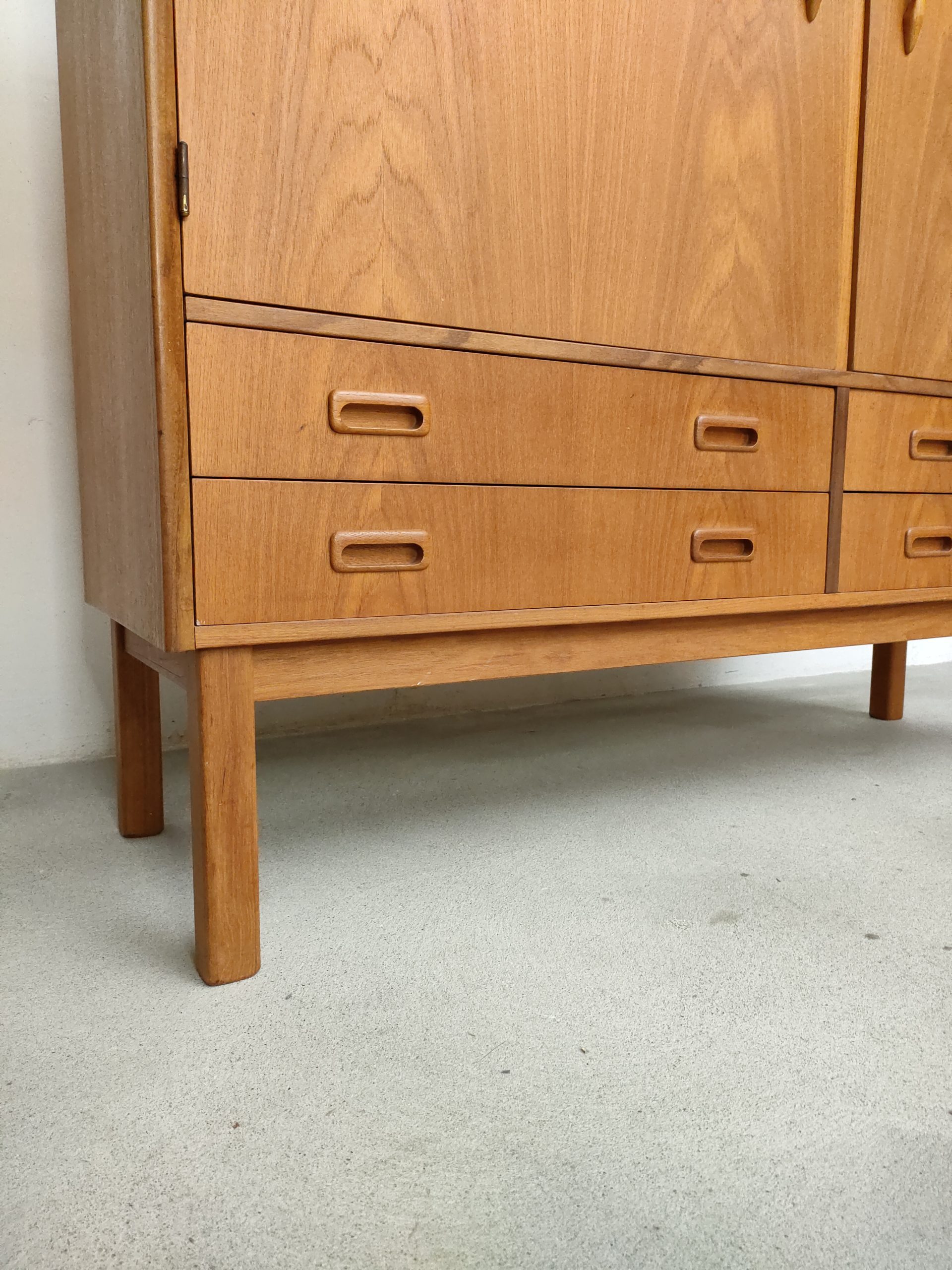 Meuble de rangement scandinave – Image 5