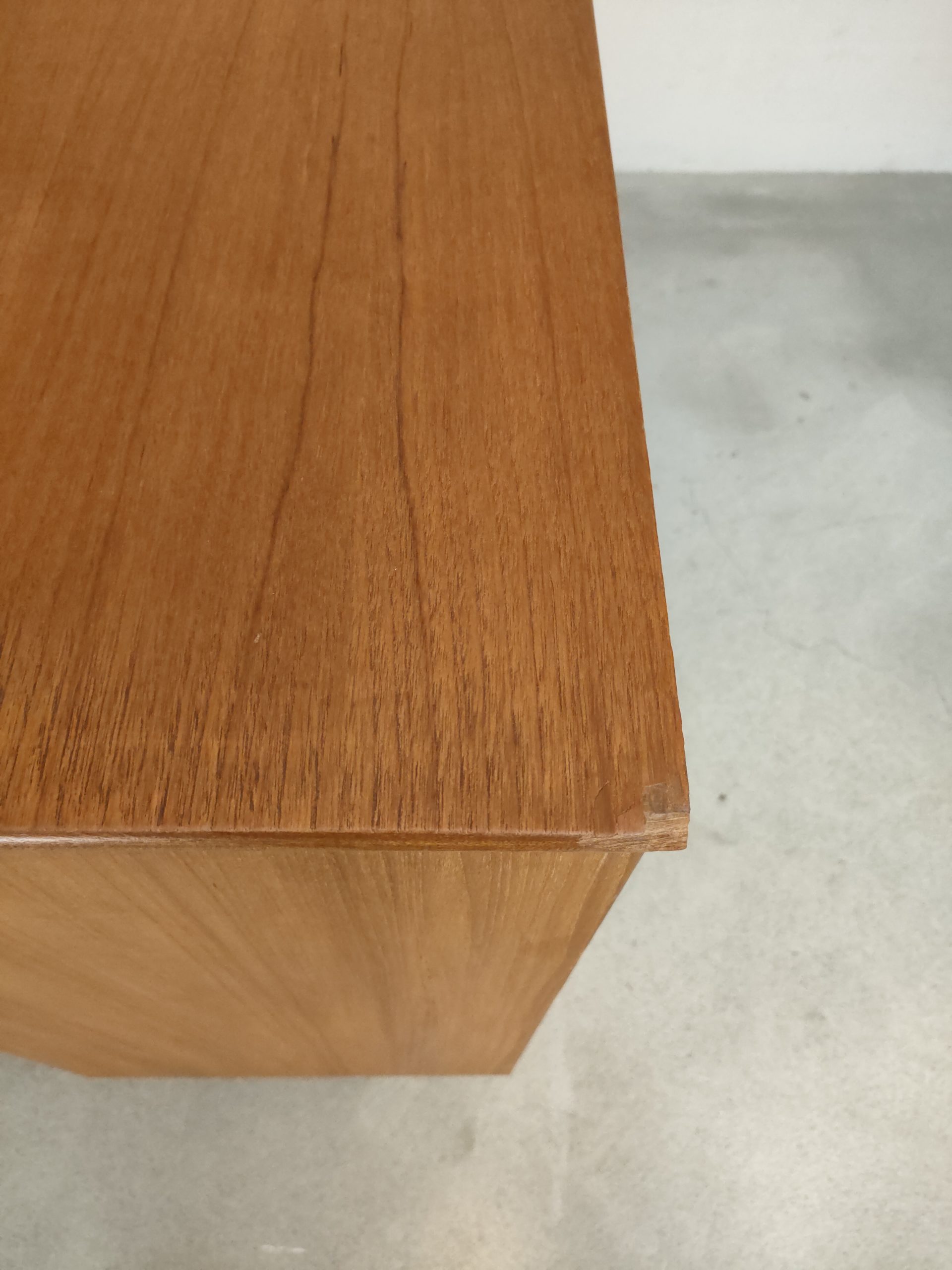 Meuble de rangement scandinave – Image 16