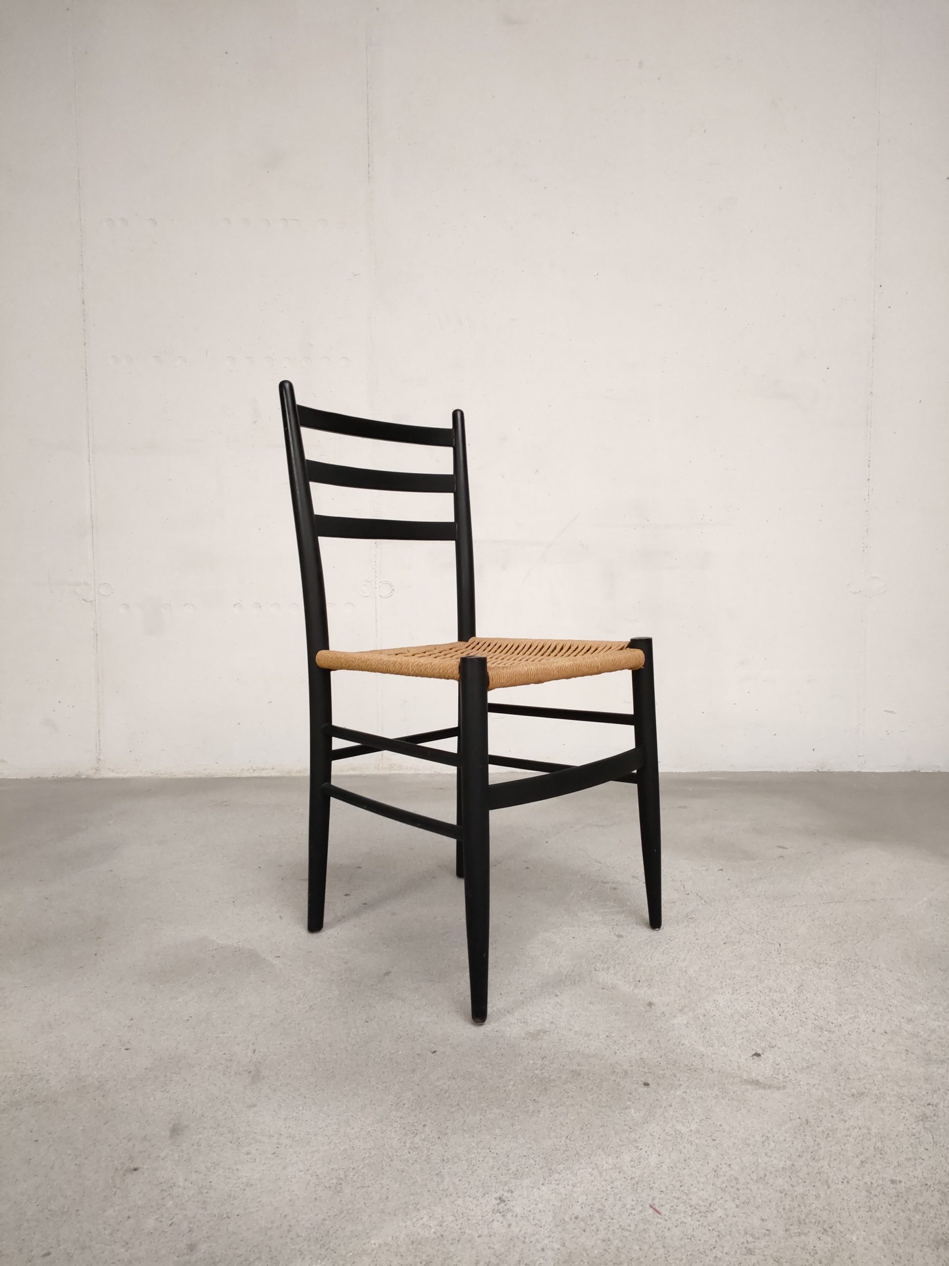 Chaise italienne Gessef – Image 2