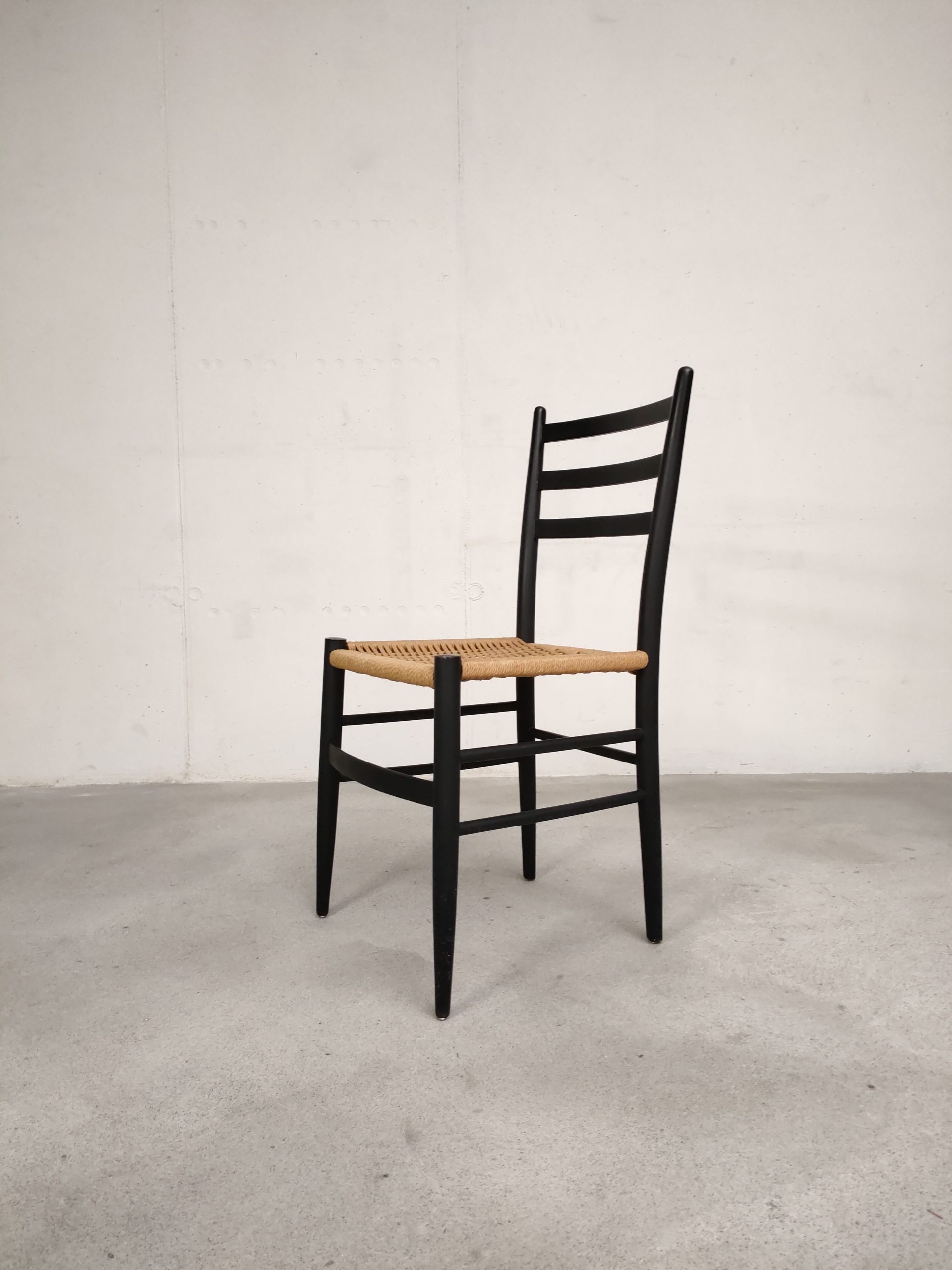 Chaise italienne Gessef – Image 4