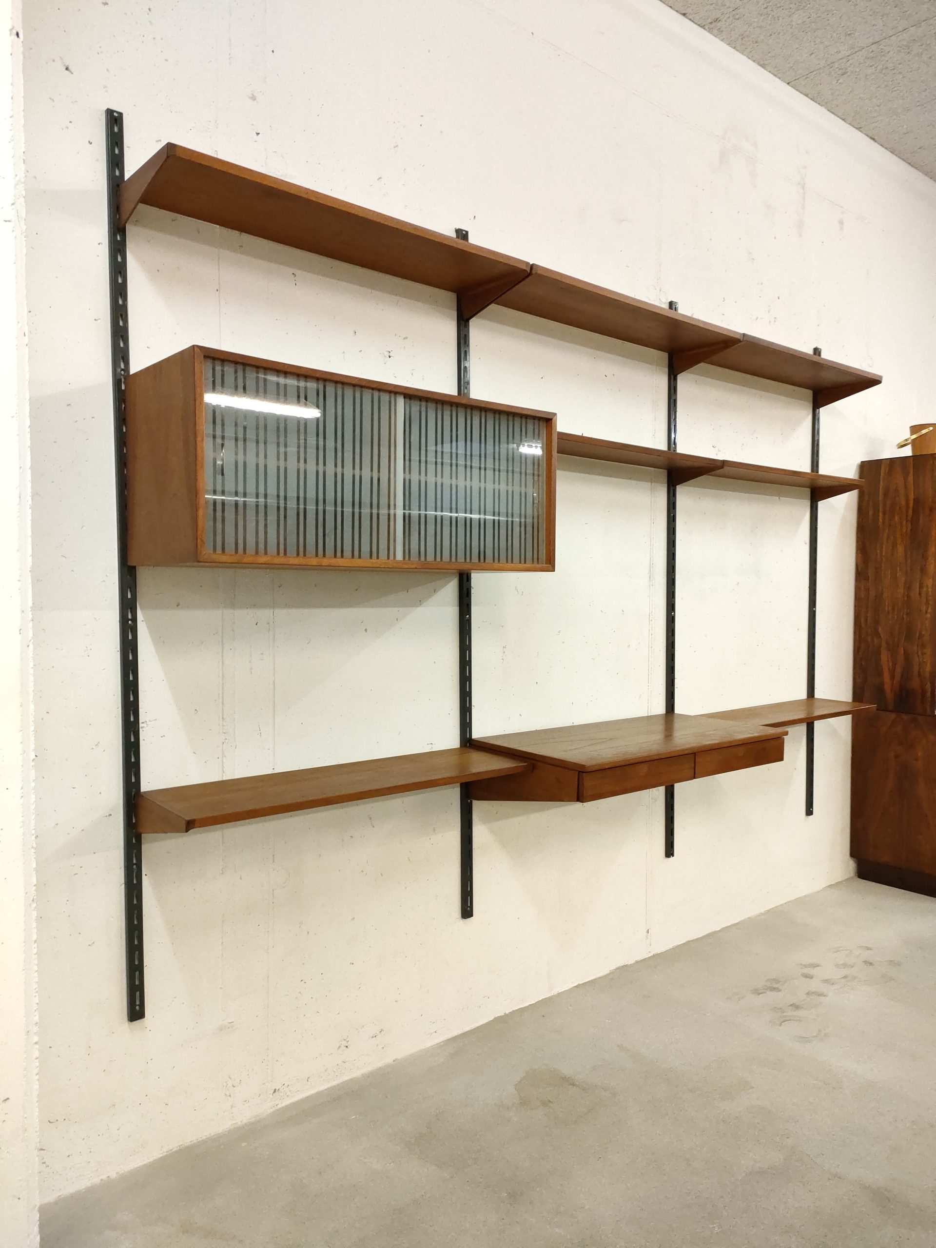 Etagère murale Kai Kristiansen – Image 2