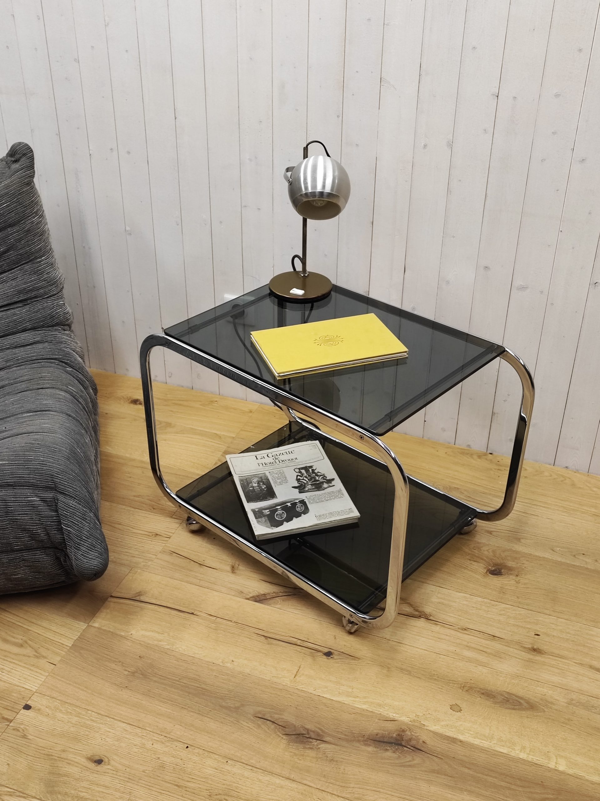 Desserte chrome et verre fumé vintage – Image 4