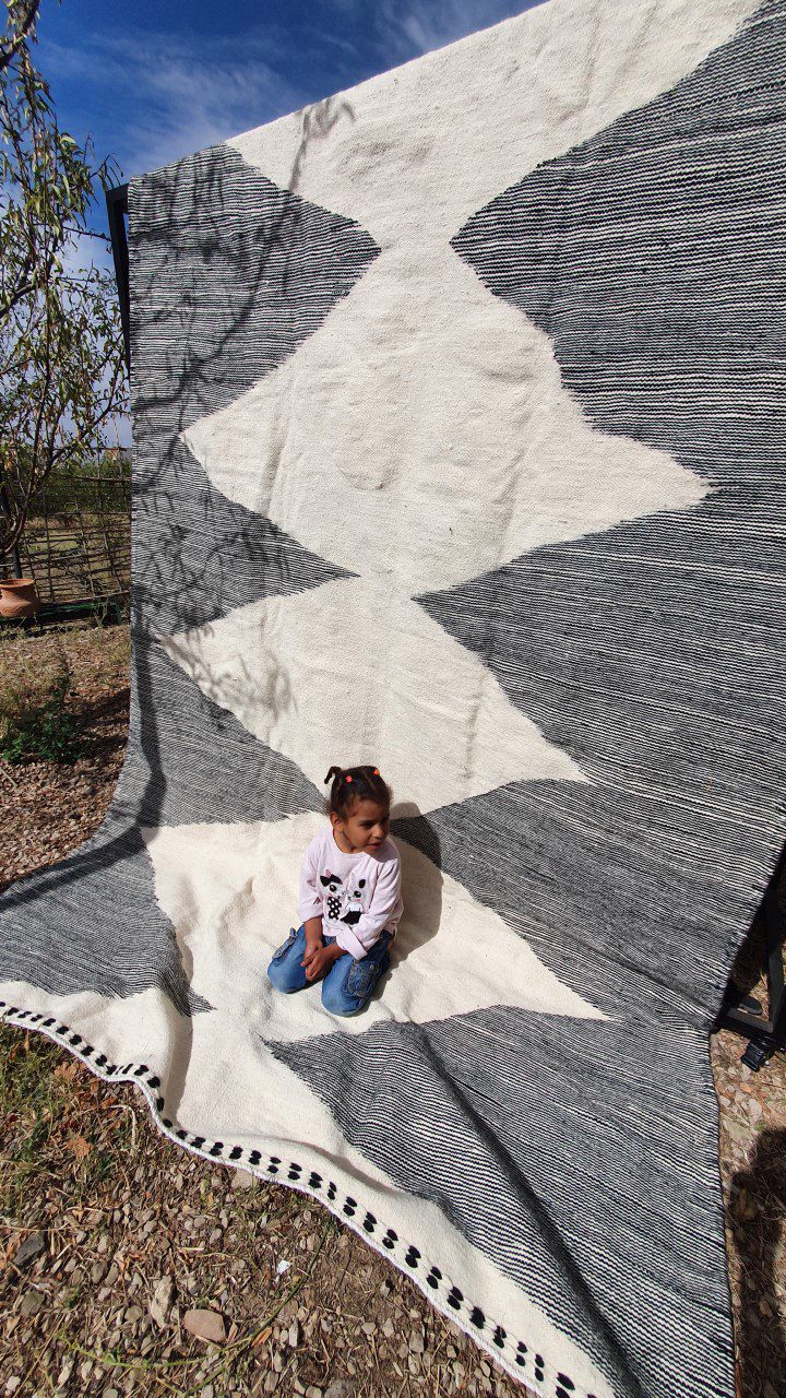 Grand kilim Zanafi avec grand losange – Image 3