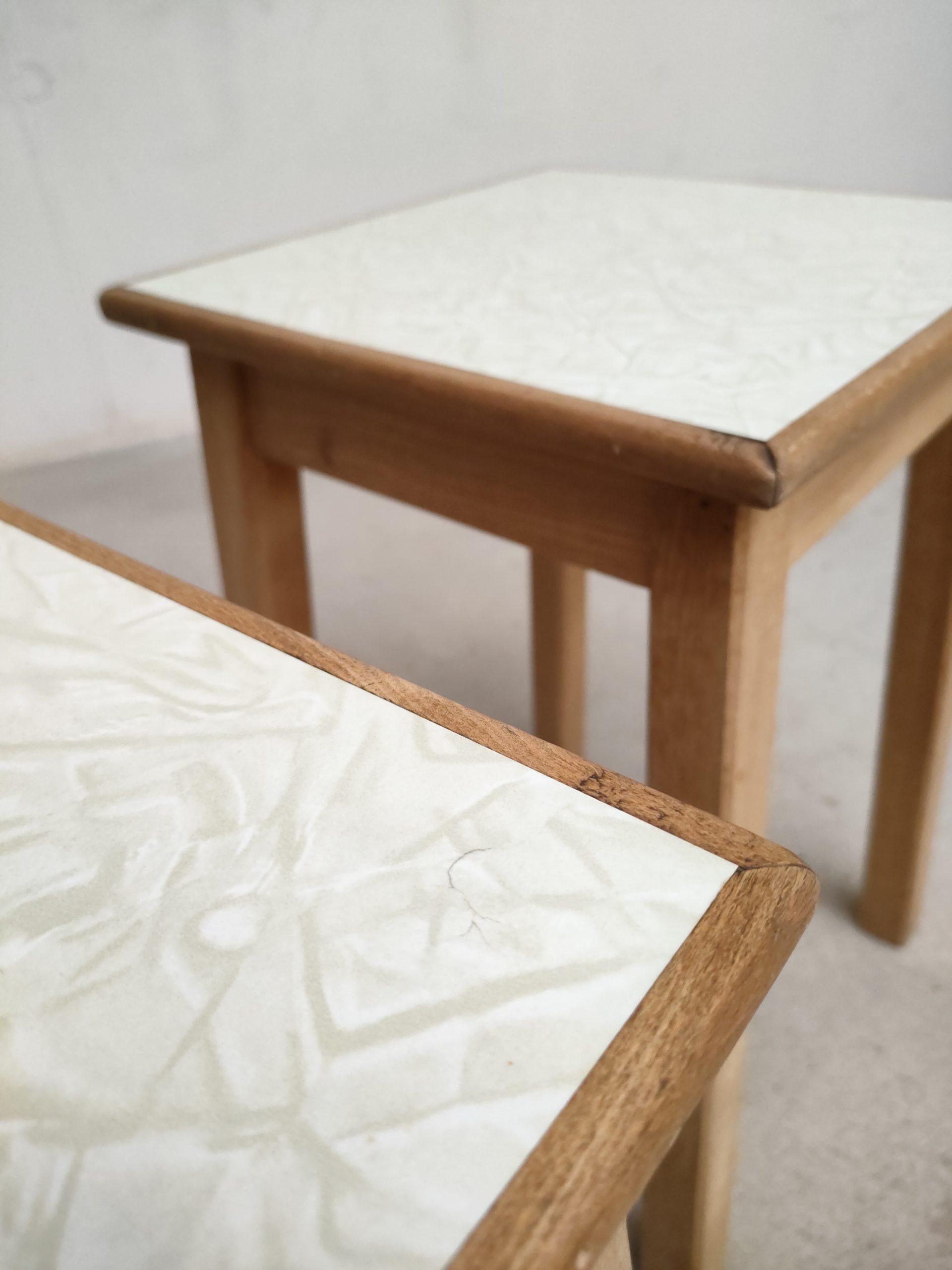 Paire de tabourets – Image 8