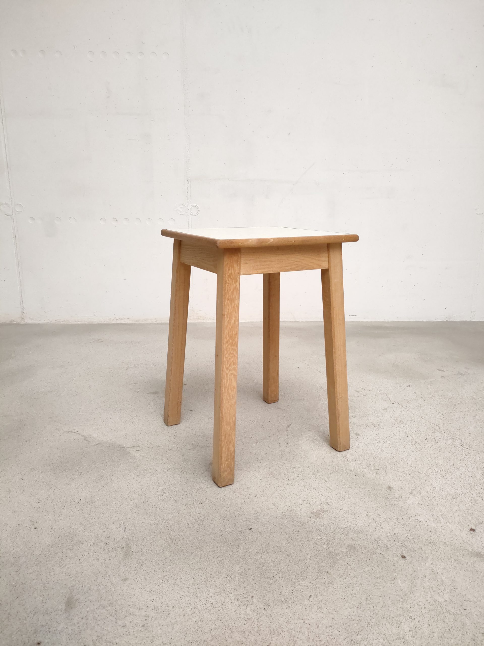 Paire de tabourets – Image 5