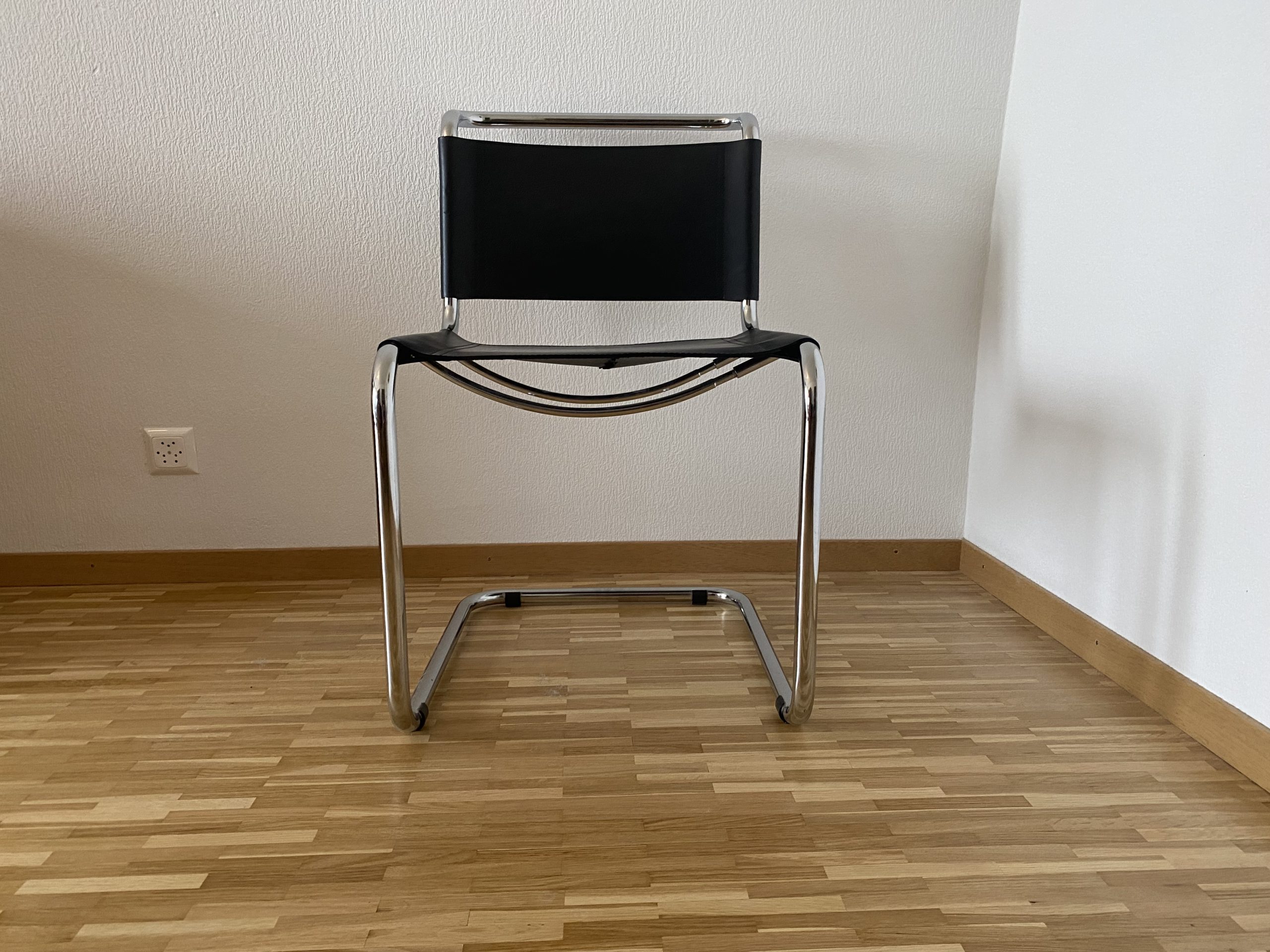 Chaise cantilever – Image 6