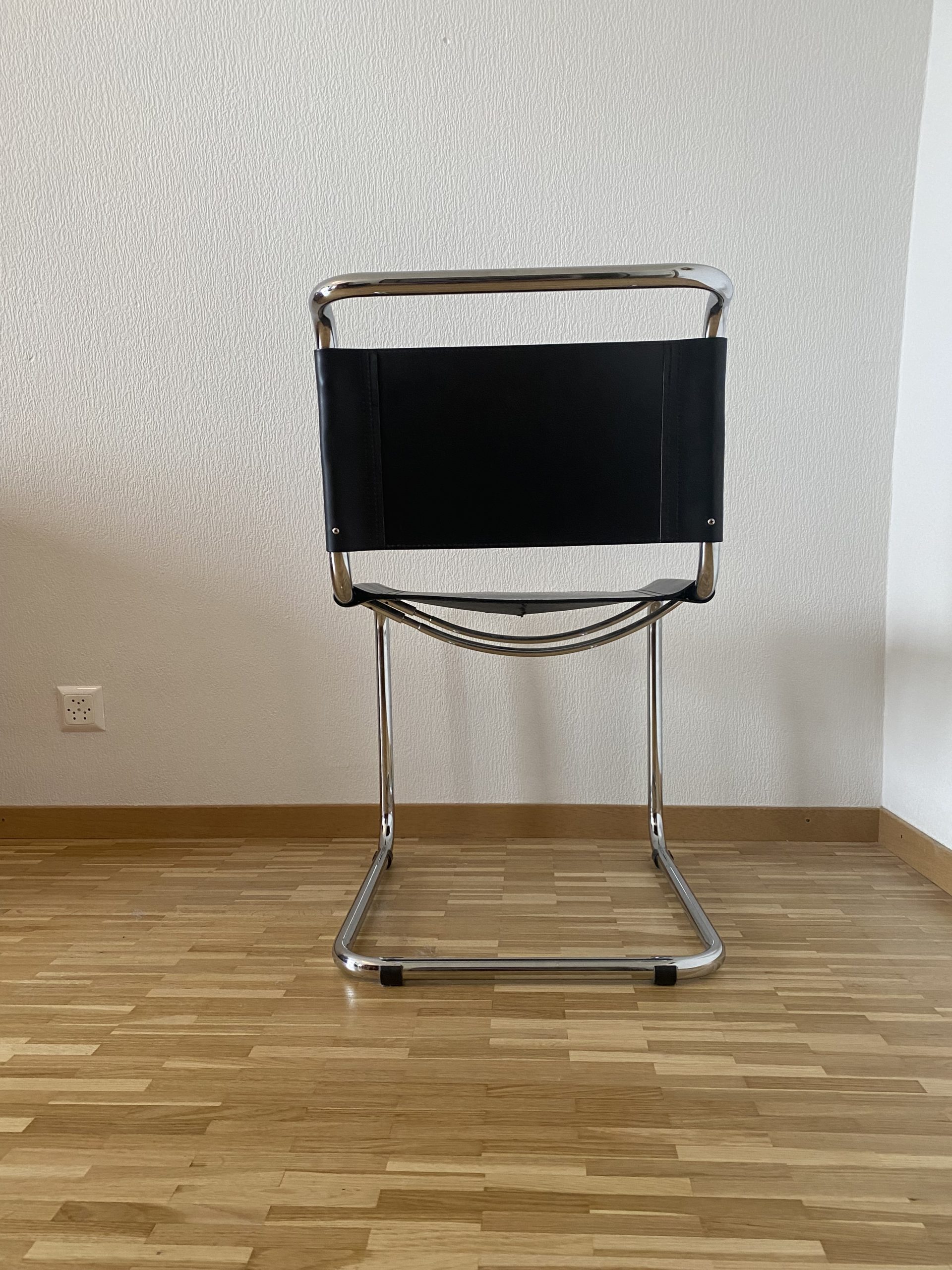 Chaise cantilever – Image 11