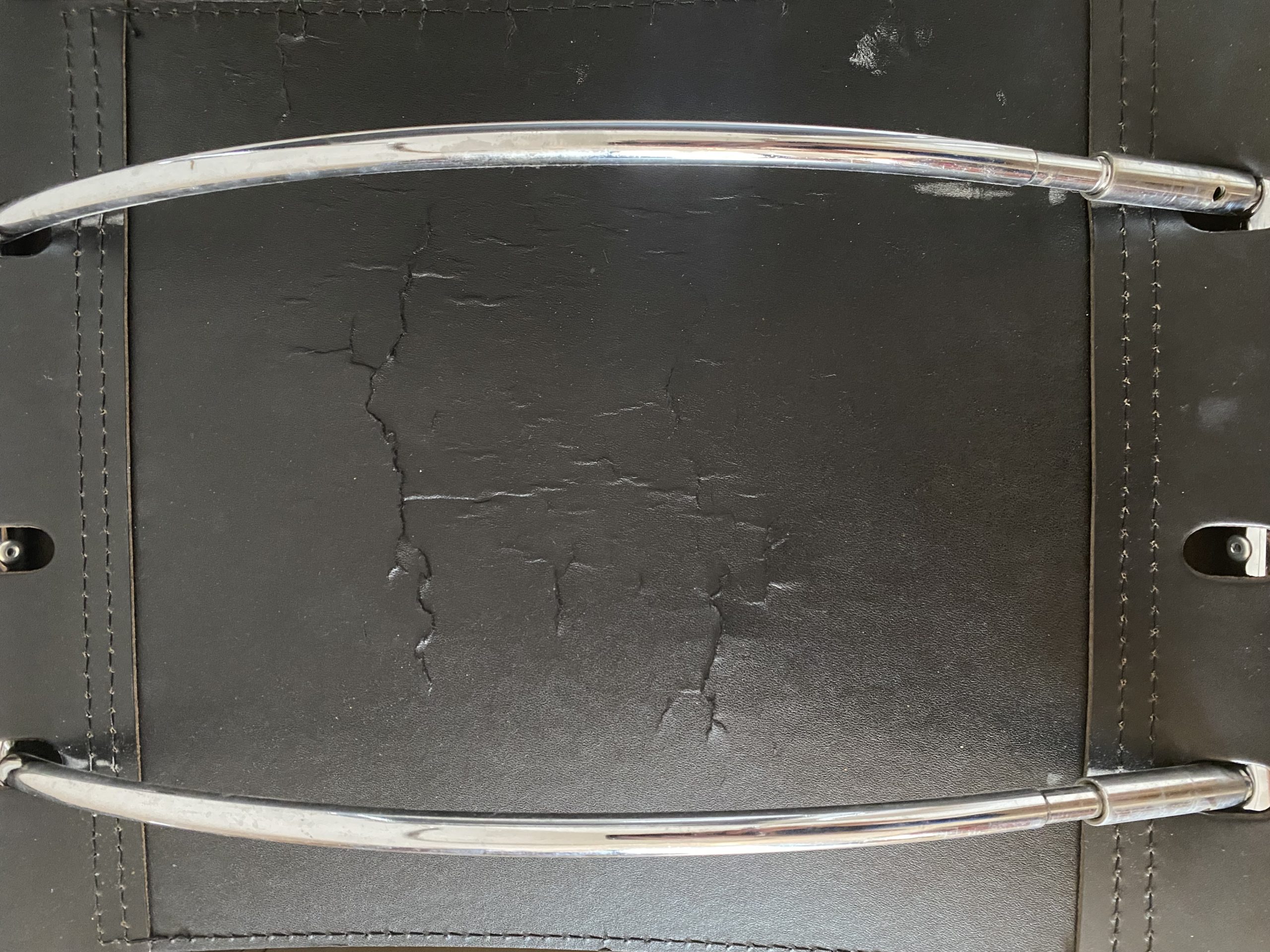 Chaise cantilever – Image 12