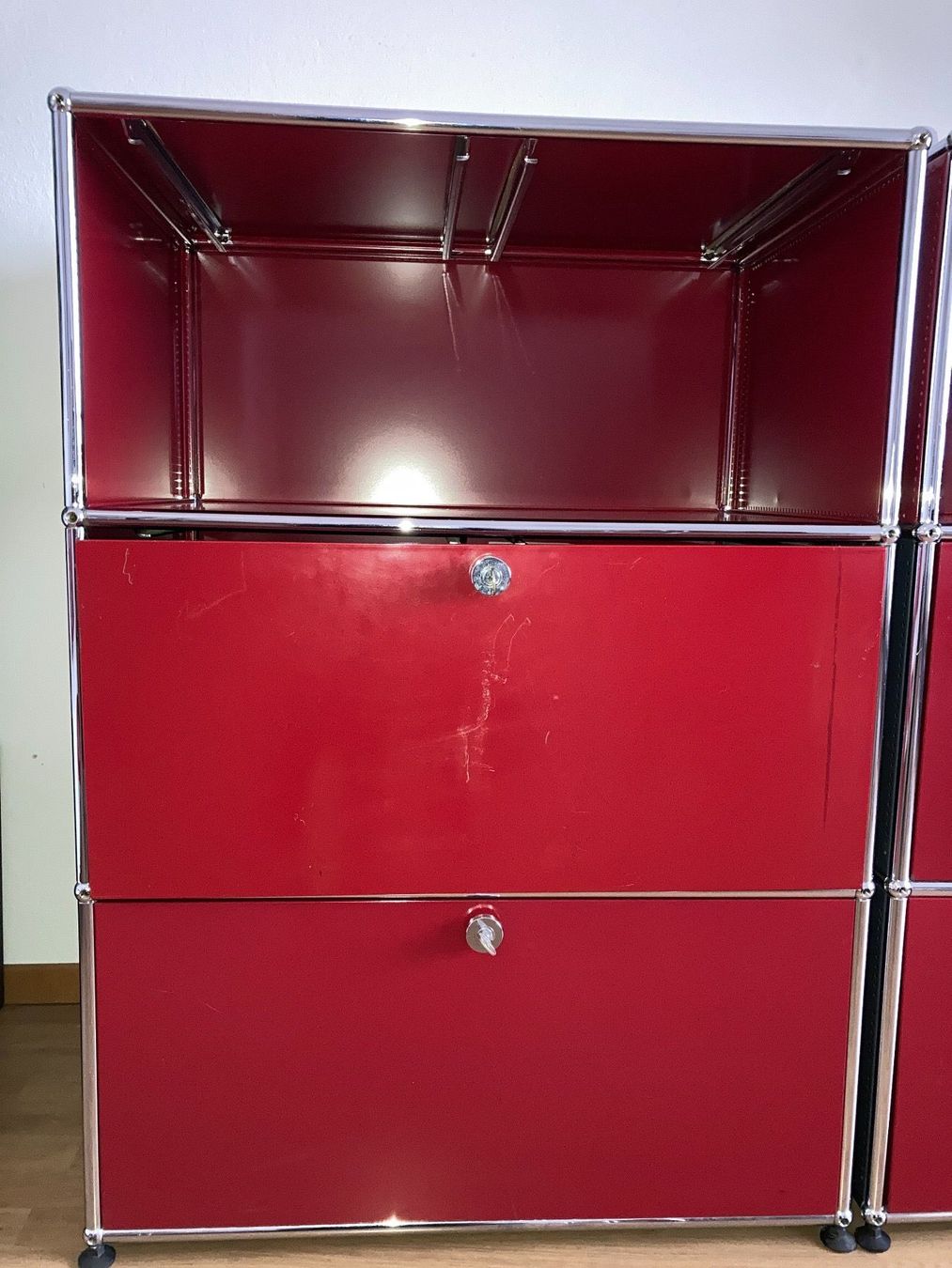 Meuble USM rouge – Image 2