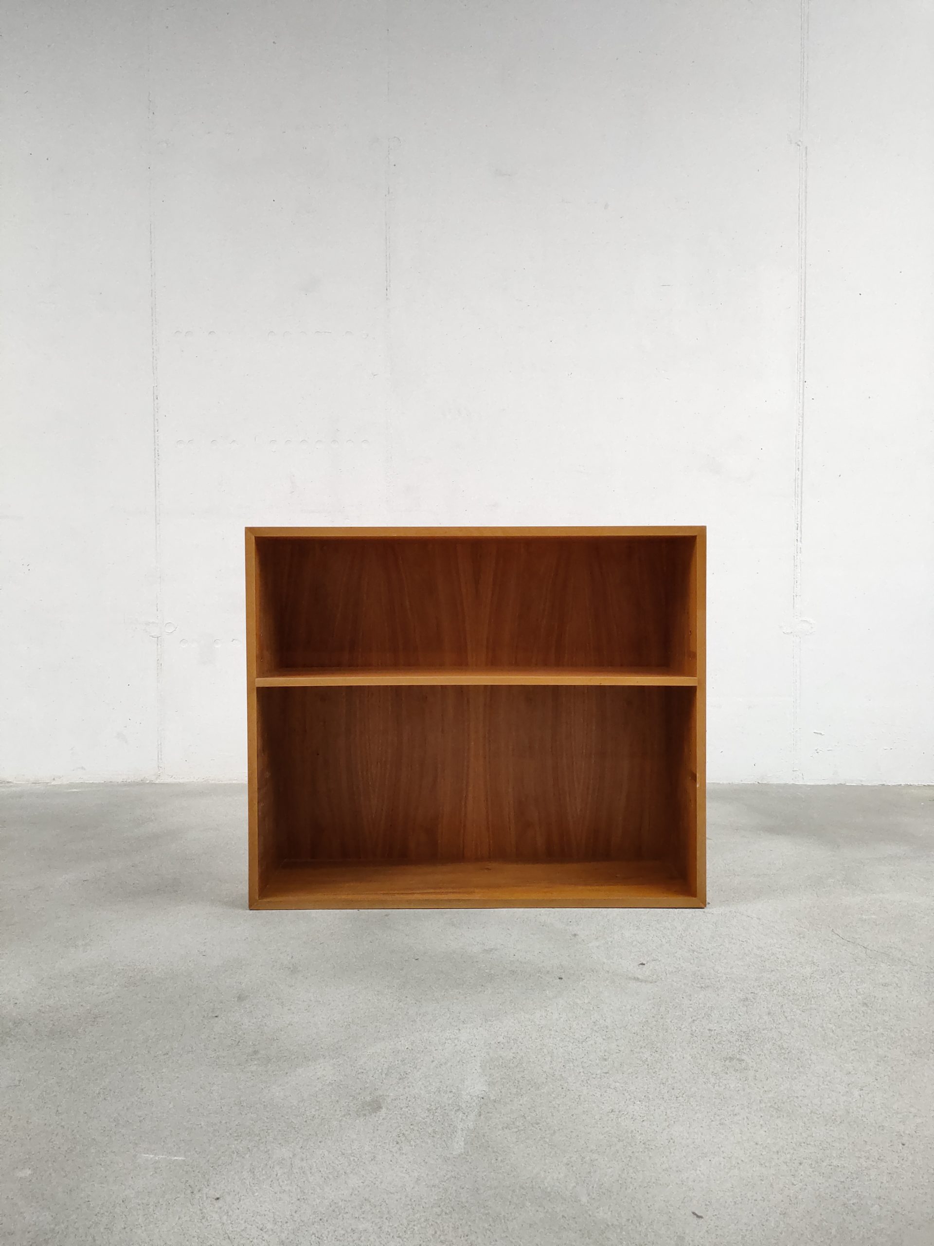 Étagère bibliothèque en bois – Image 3