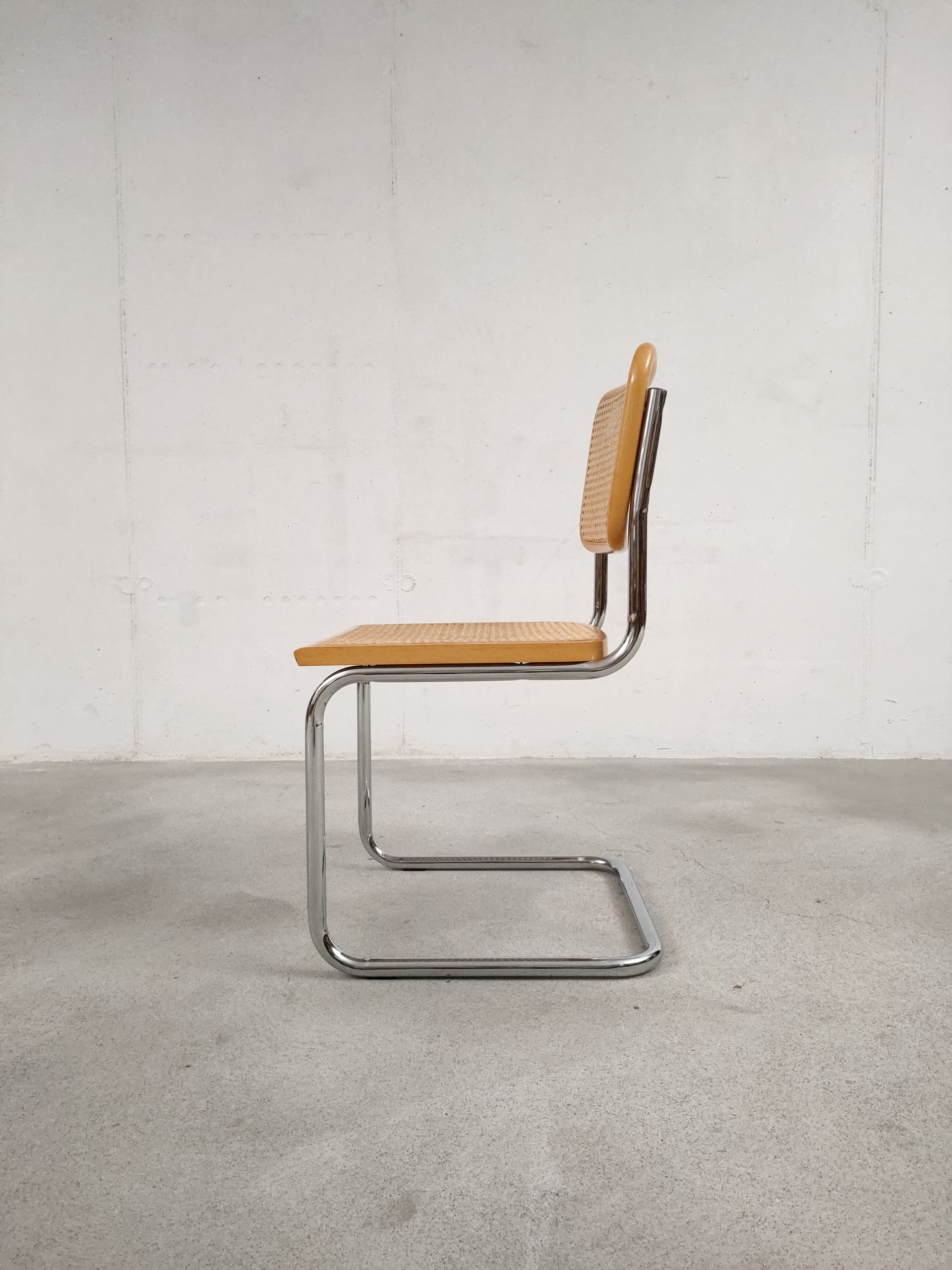 Chaise en cannage – Image 8