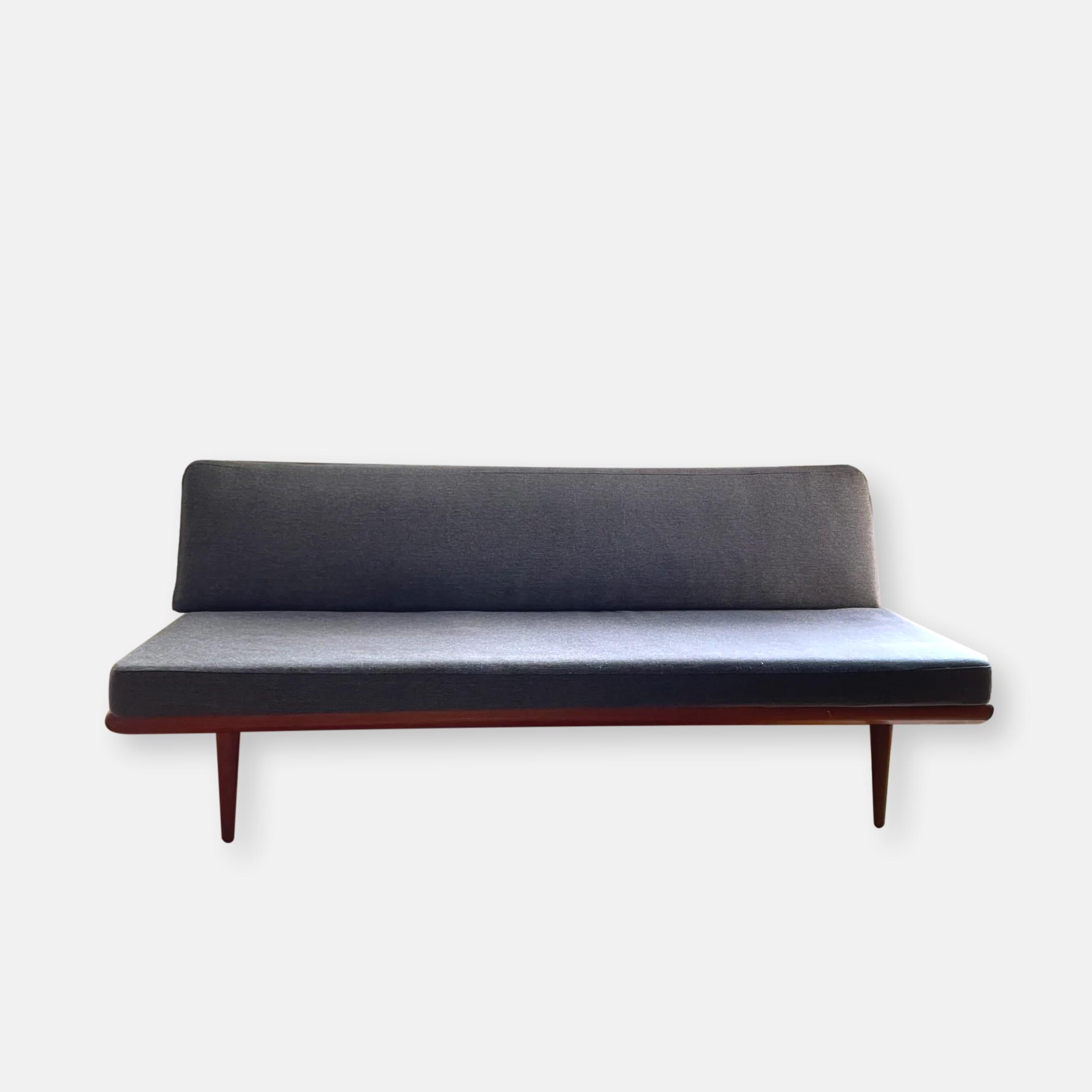 Daybed / banquette en teck