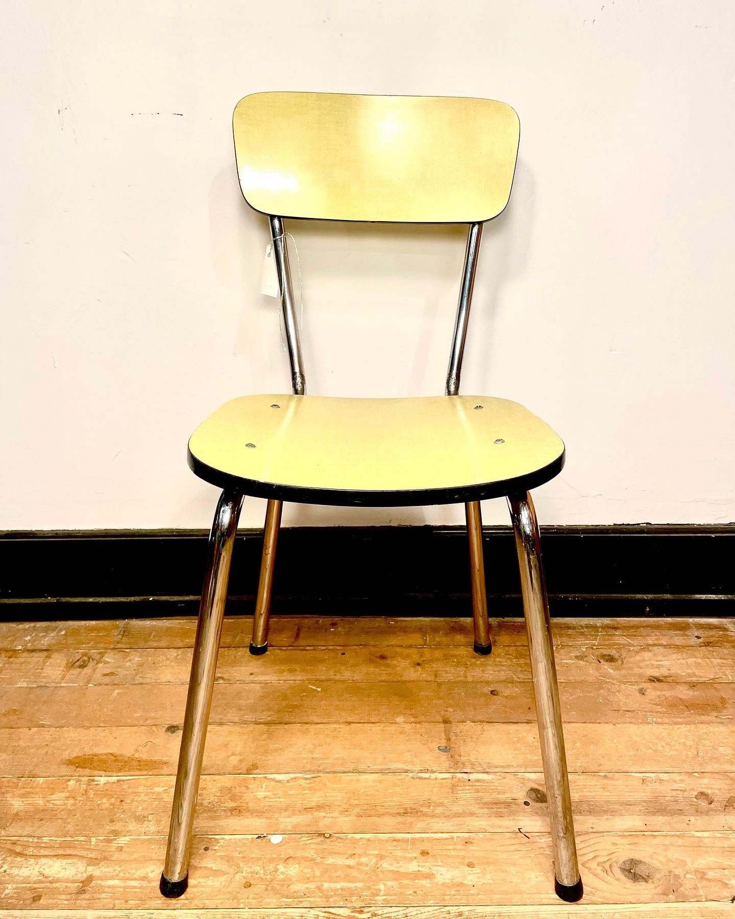 Chaise formica jaune – Bild 2