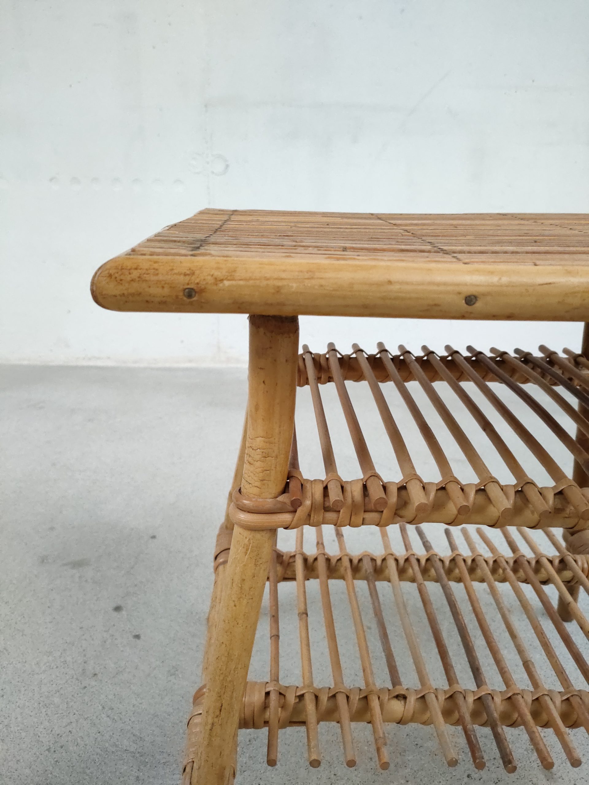 Table d'appoint en rotin et bambou – Image 13