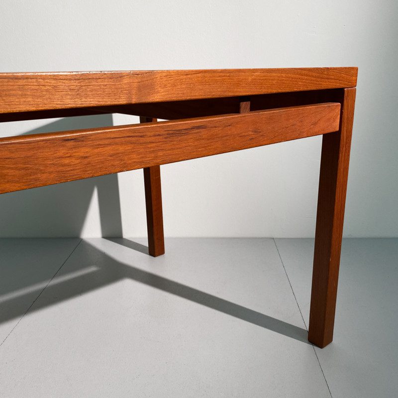 Table danoise en bois avec carreaux en céramique – Image 11