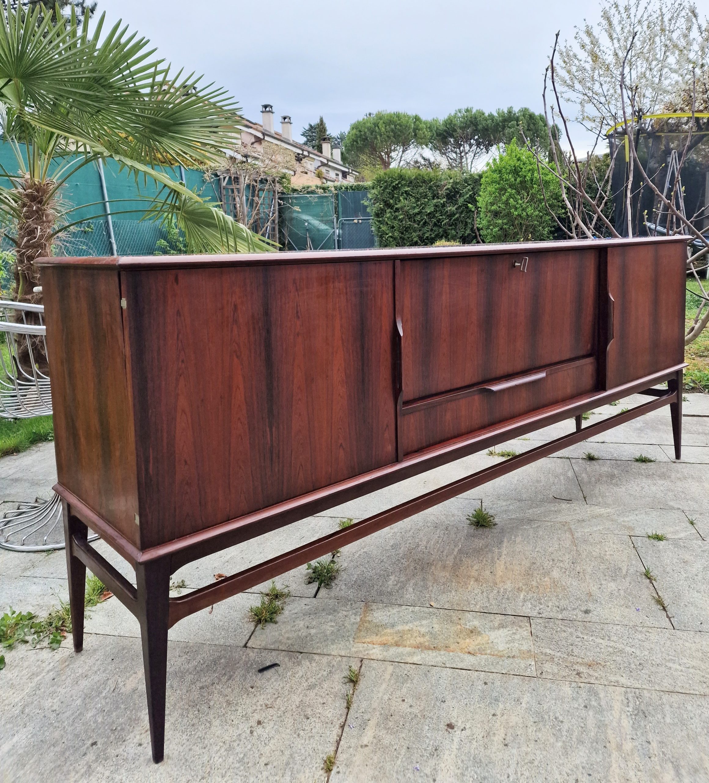 Sideboard scandinave en palissandre – Bild 5