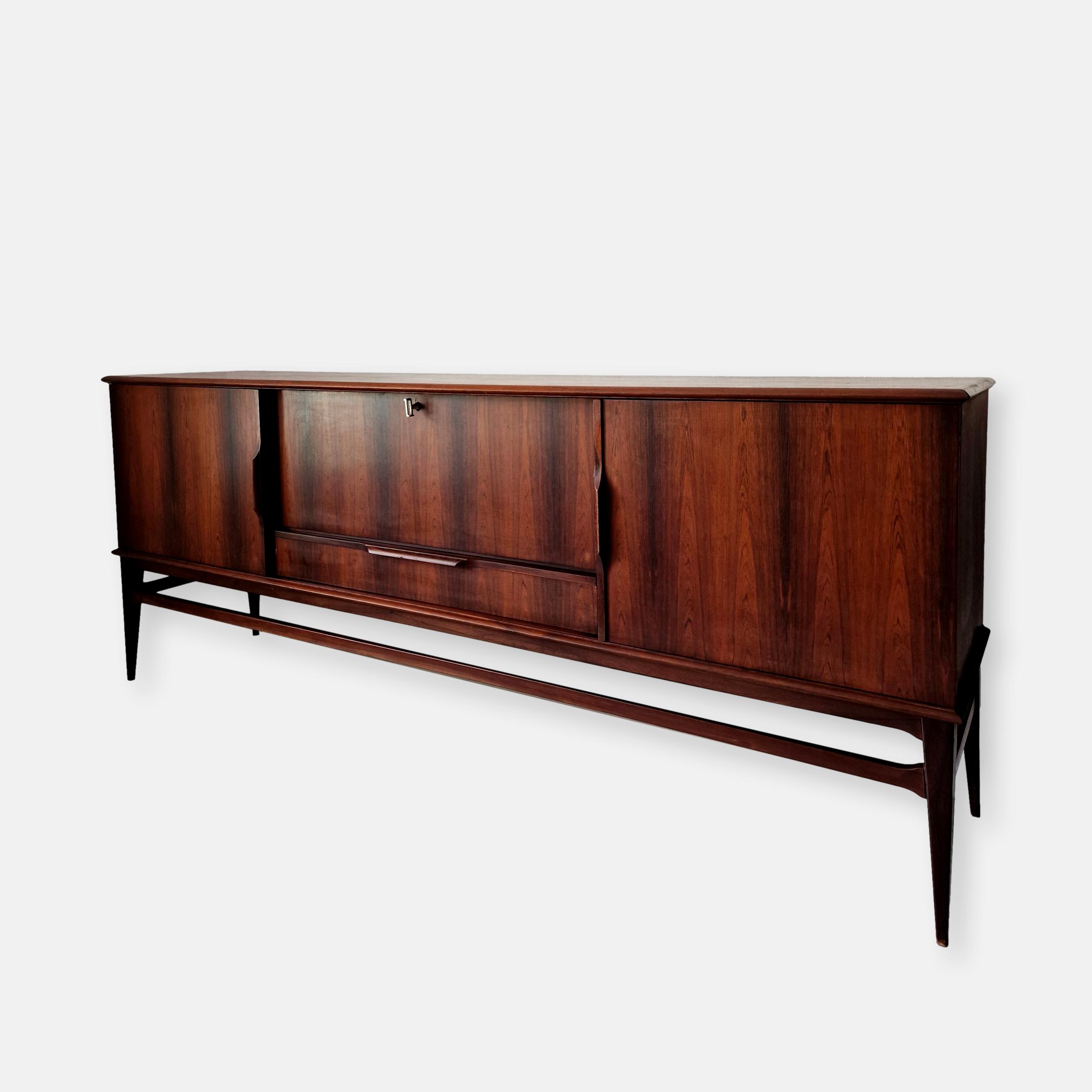 Sideboard scandinave en palissandre