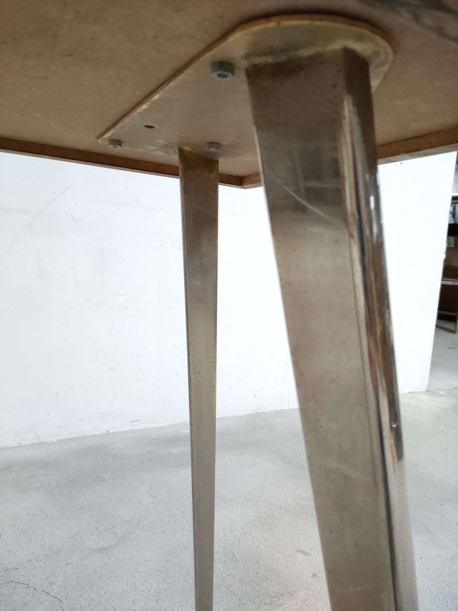 Table d'appoint – Image 13