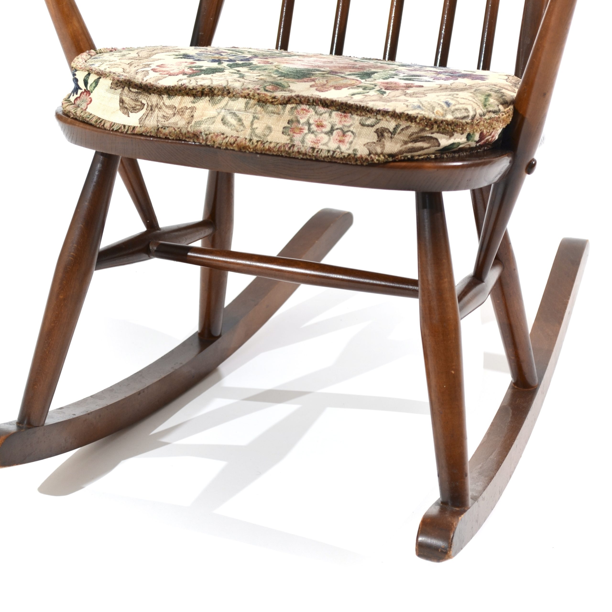 Rocking chair Quaker 428 par Ercol – Image 8