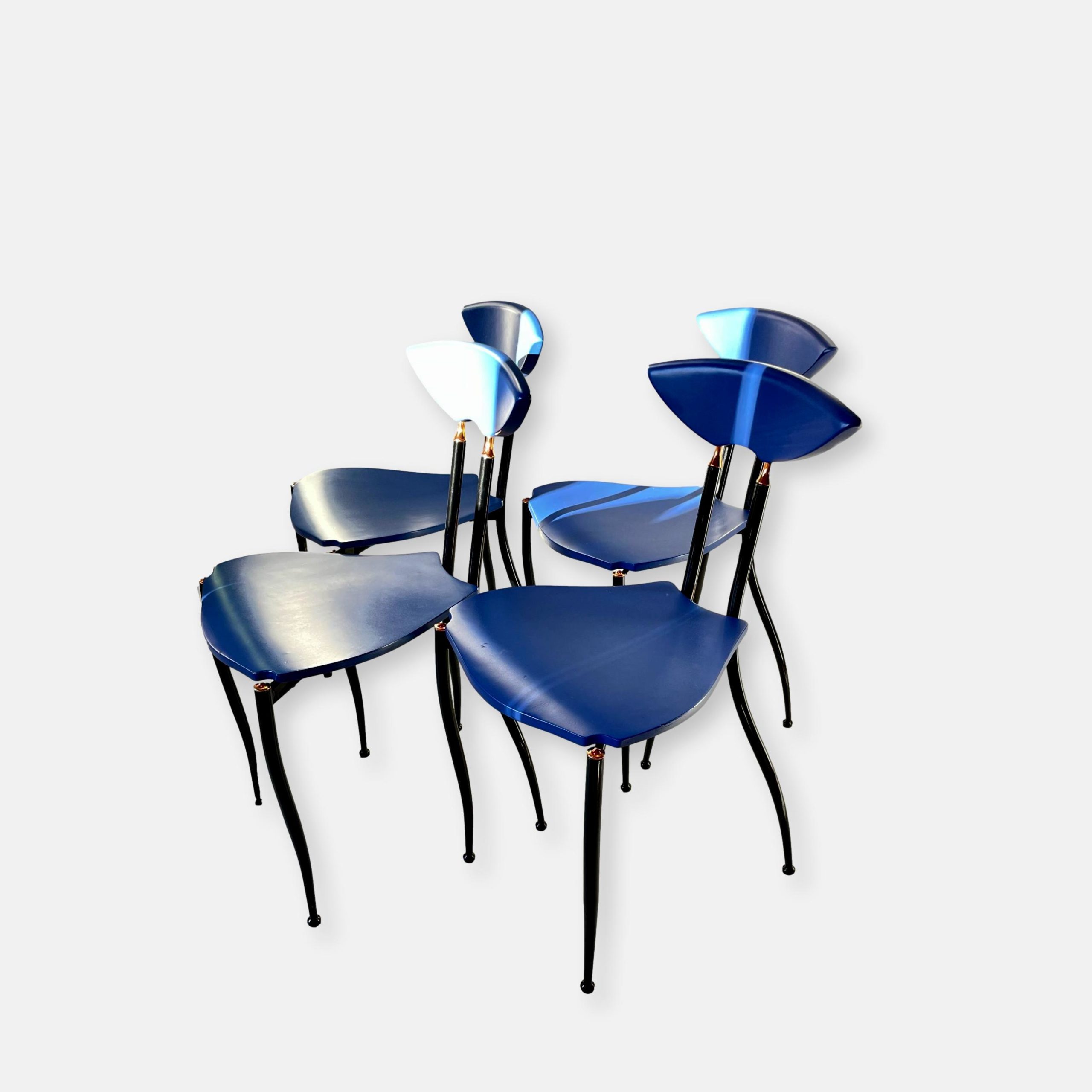chaises post-modernes