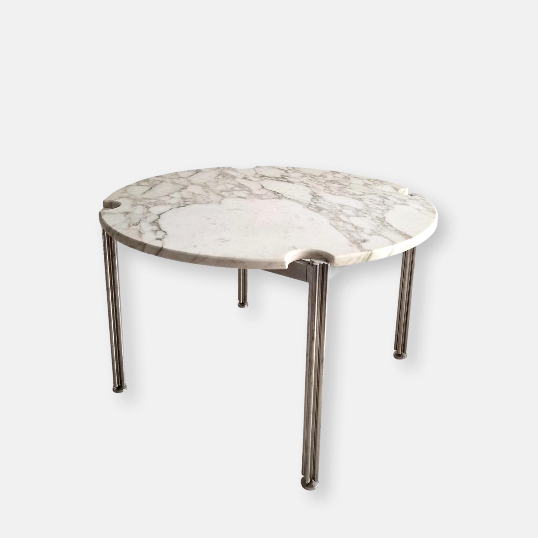 Table à manger en marbre vintage