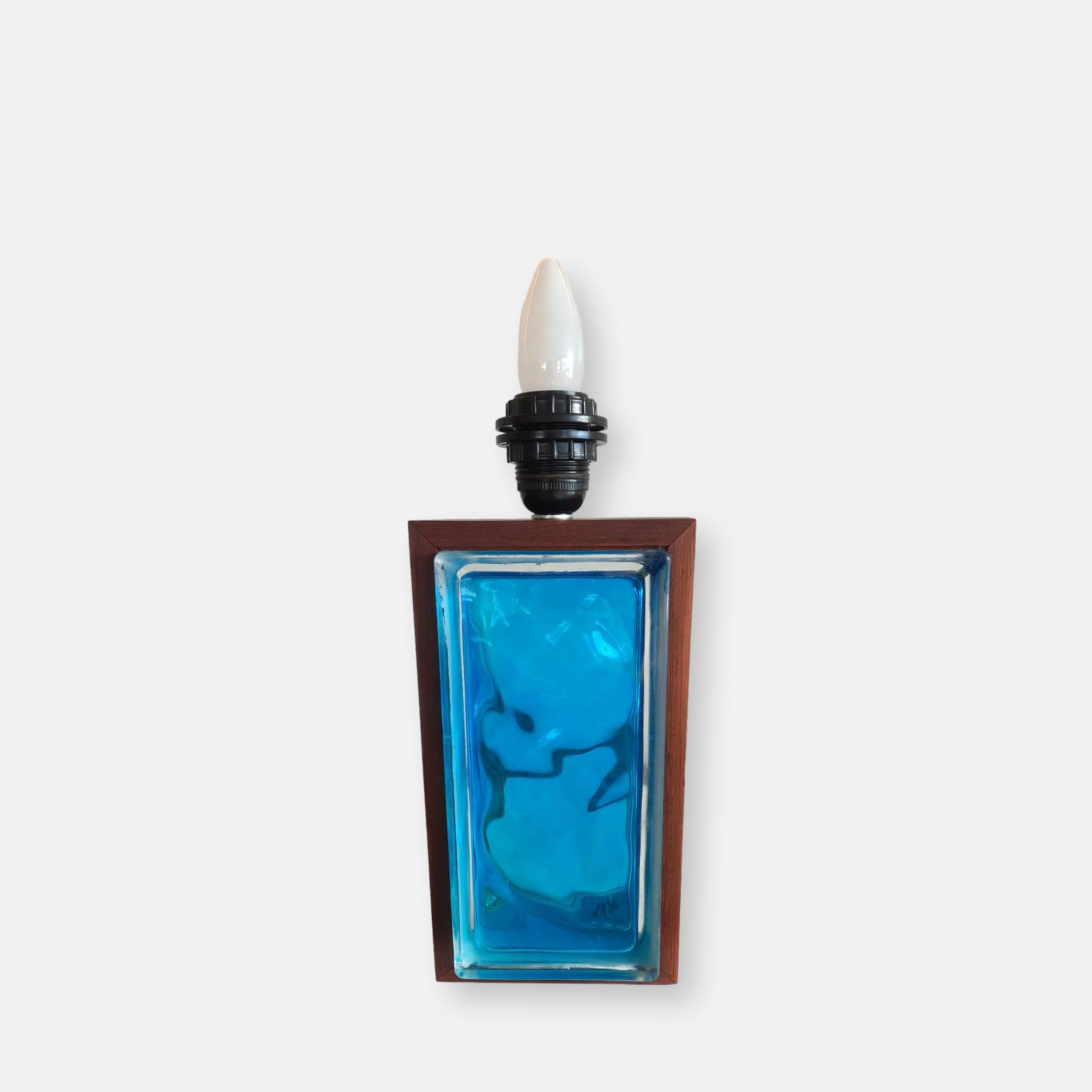 Lampe vintage verre bleu et bois
