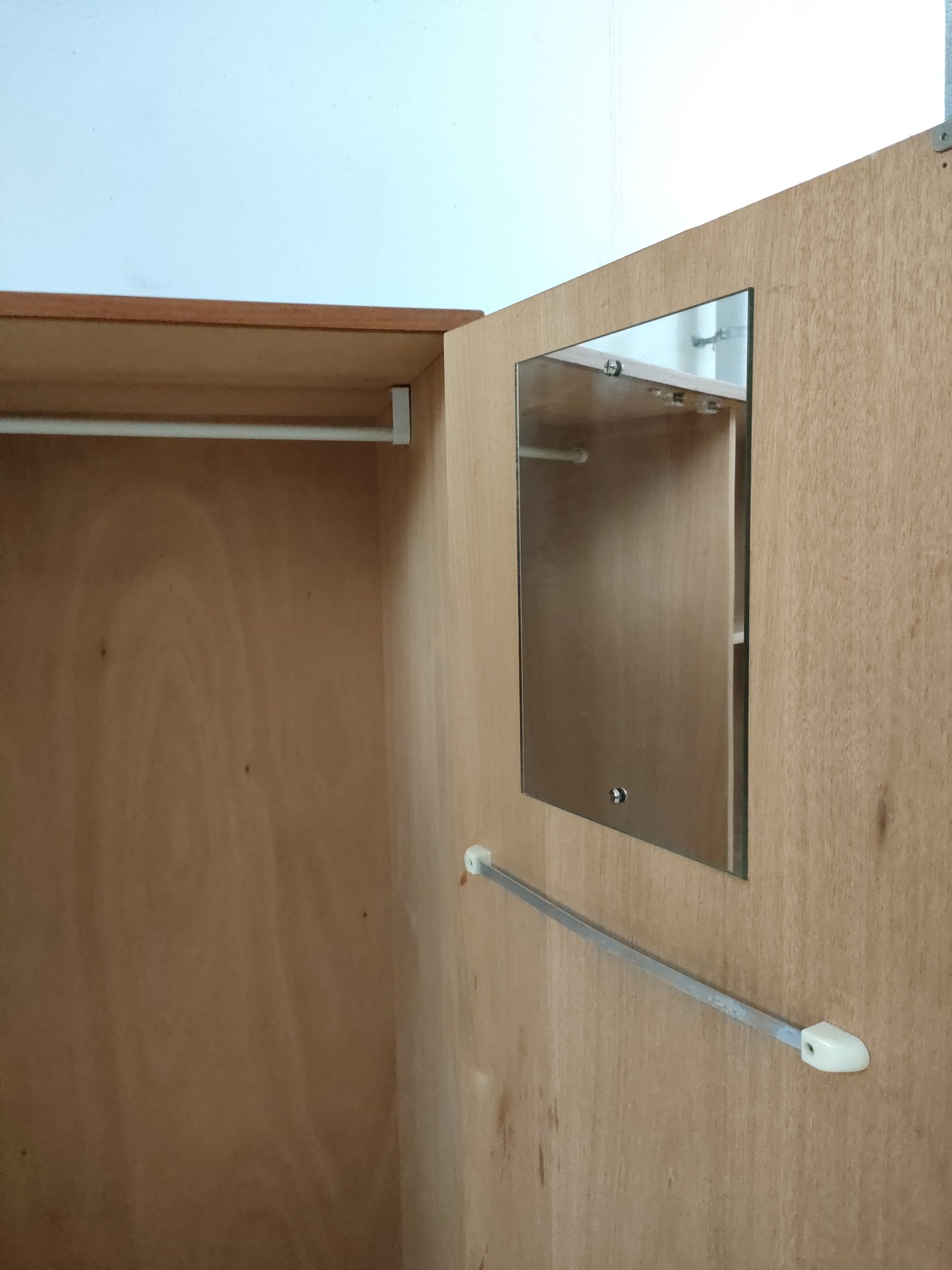 Armoire en bois – Image 12