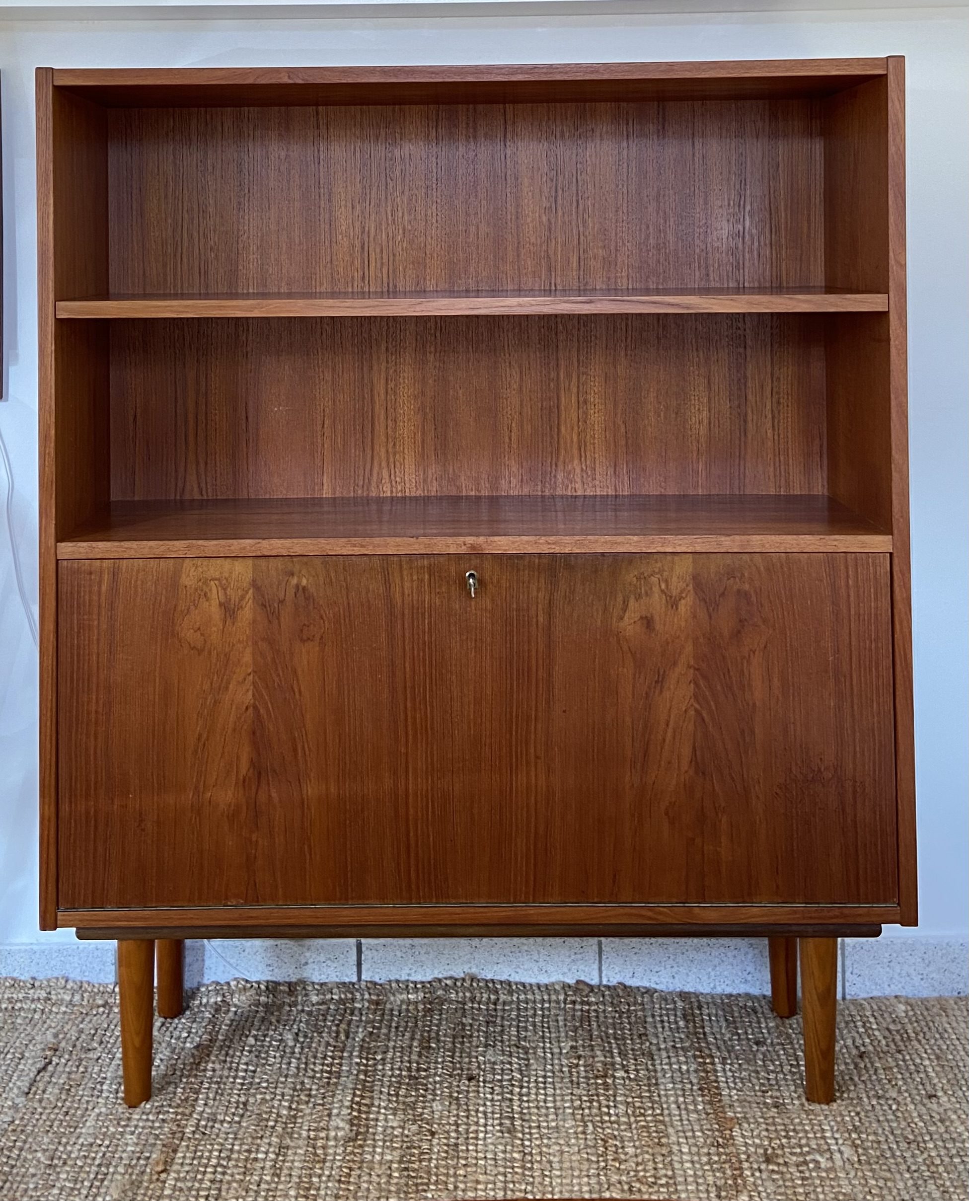 Étagère en teck danoise vintage – Image 2