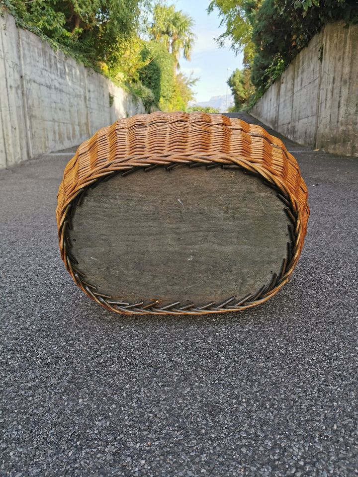Grande corbeille vintage en osier – Bild 5