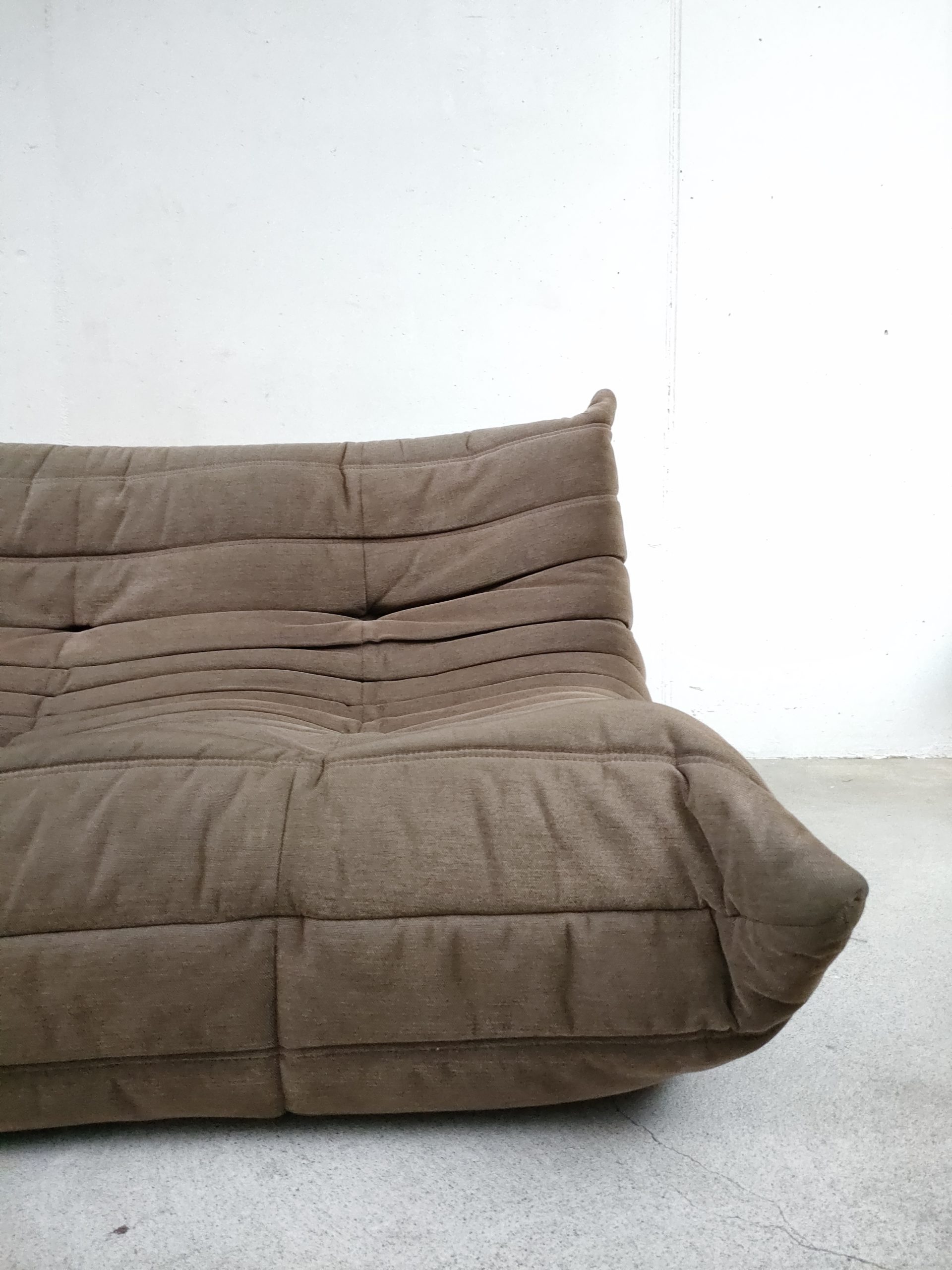 Canapé 3 places Togo de Michel Ducaroy pour Ligne Roset – Image 8