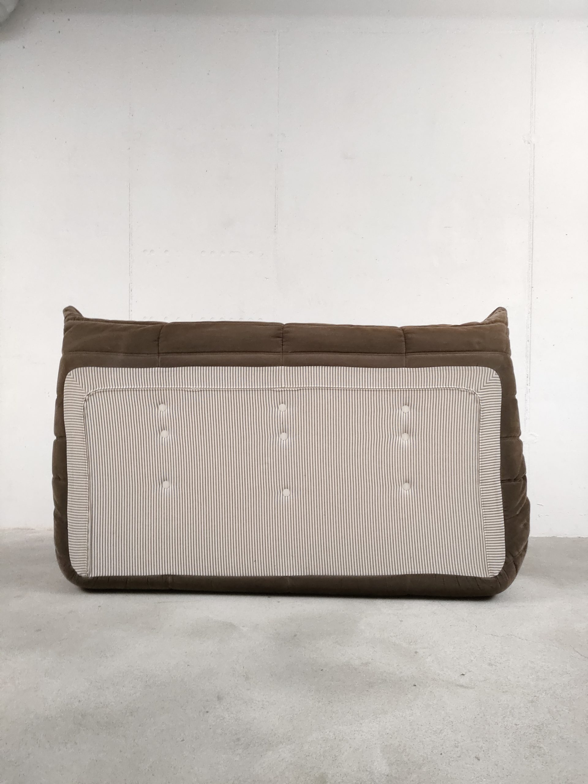 Canapé 3 places Togo de Michel Ducaroy pour Ligne Roset – Image 15