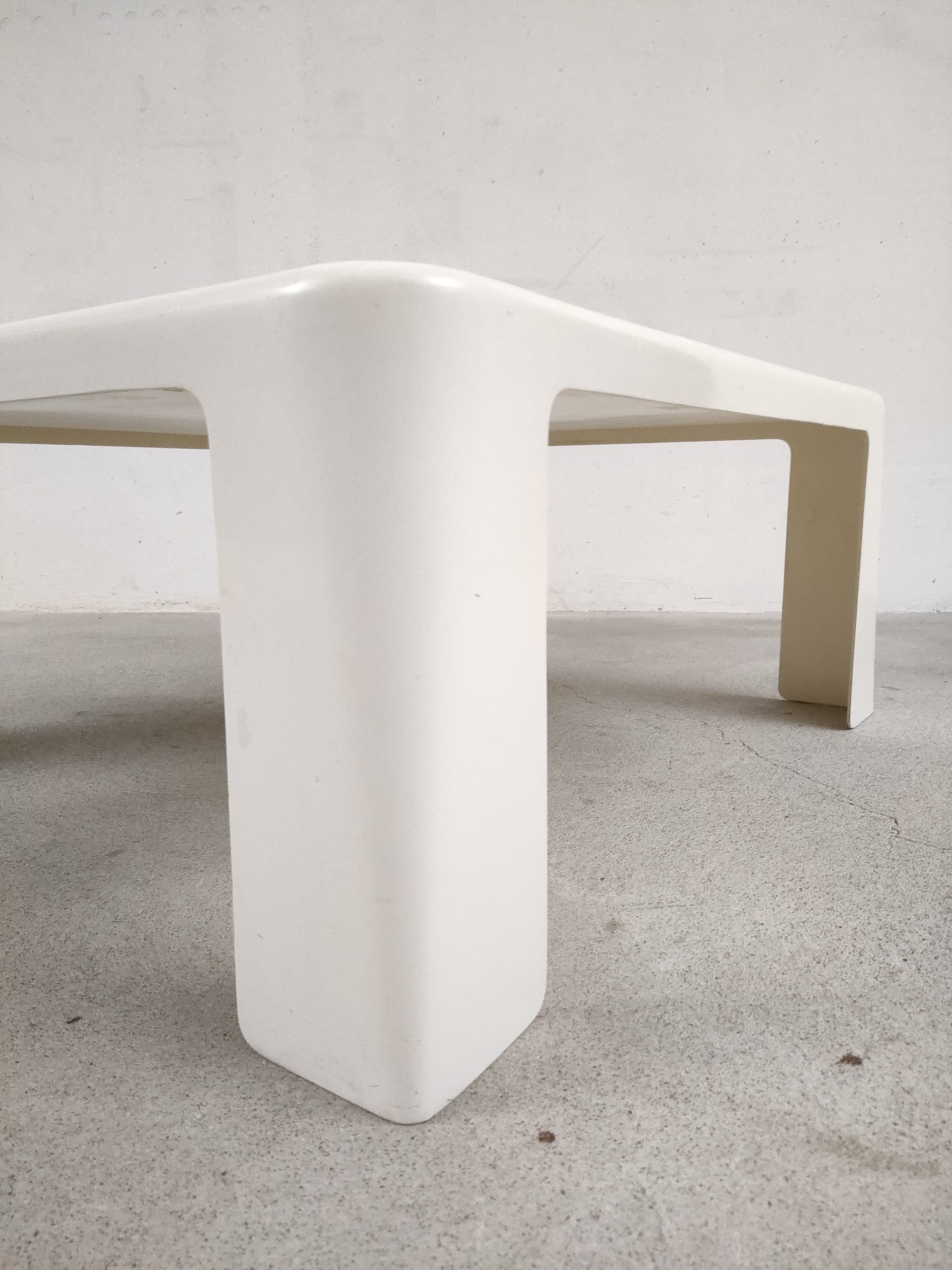 Table basse Amanta de Mario Bellini pour C&B Italia – Image 6