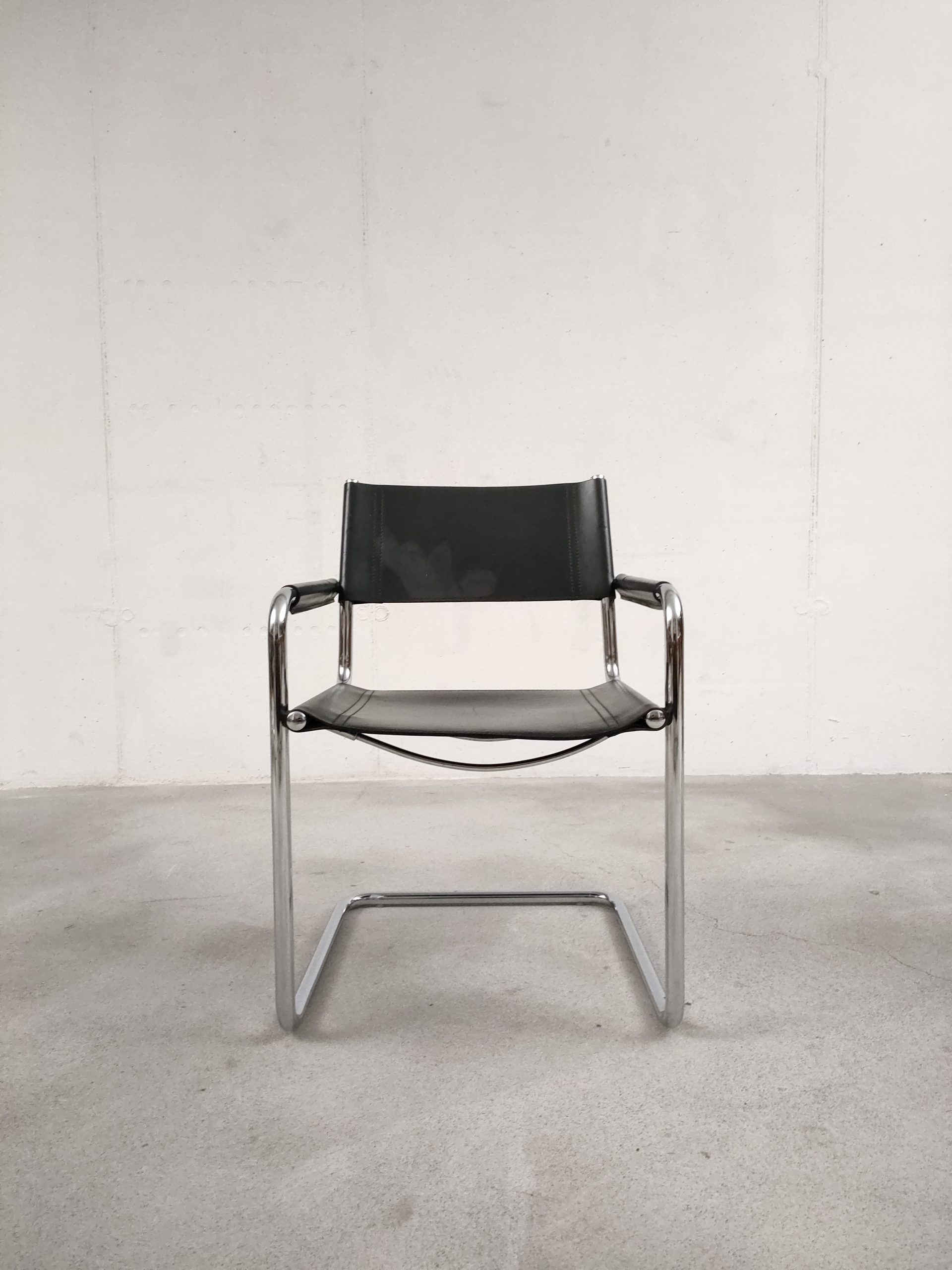 Chaise tubulaire Matteo Grassi – Image 3